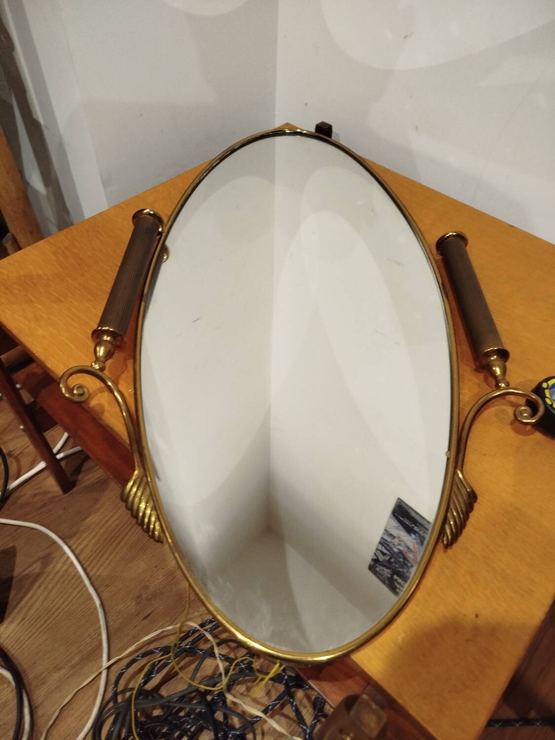 Oval wall mirror with sconces – brass – 1950s/60s