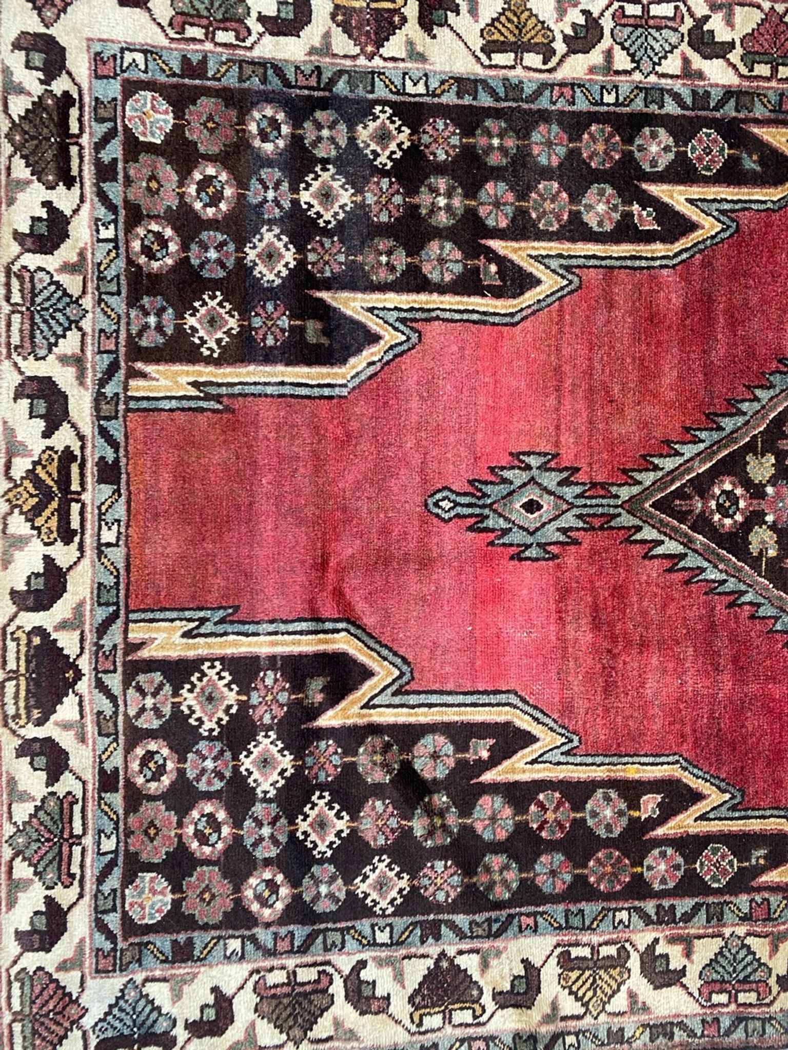 Ancient Persian mazlaghan carpet 126x198 cm