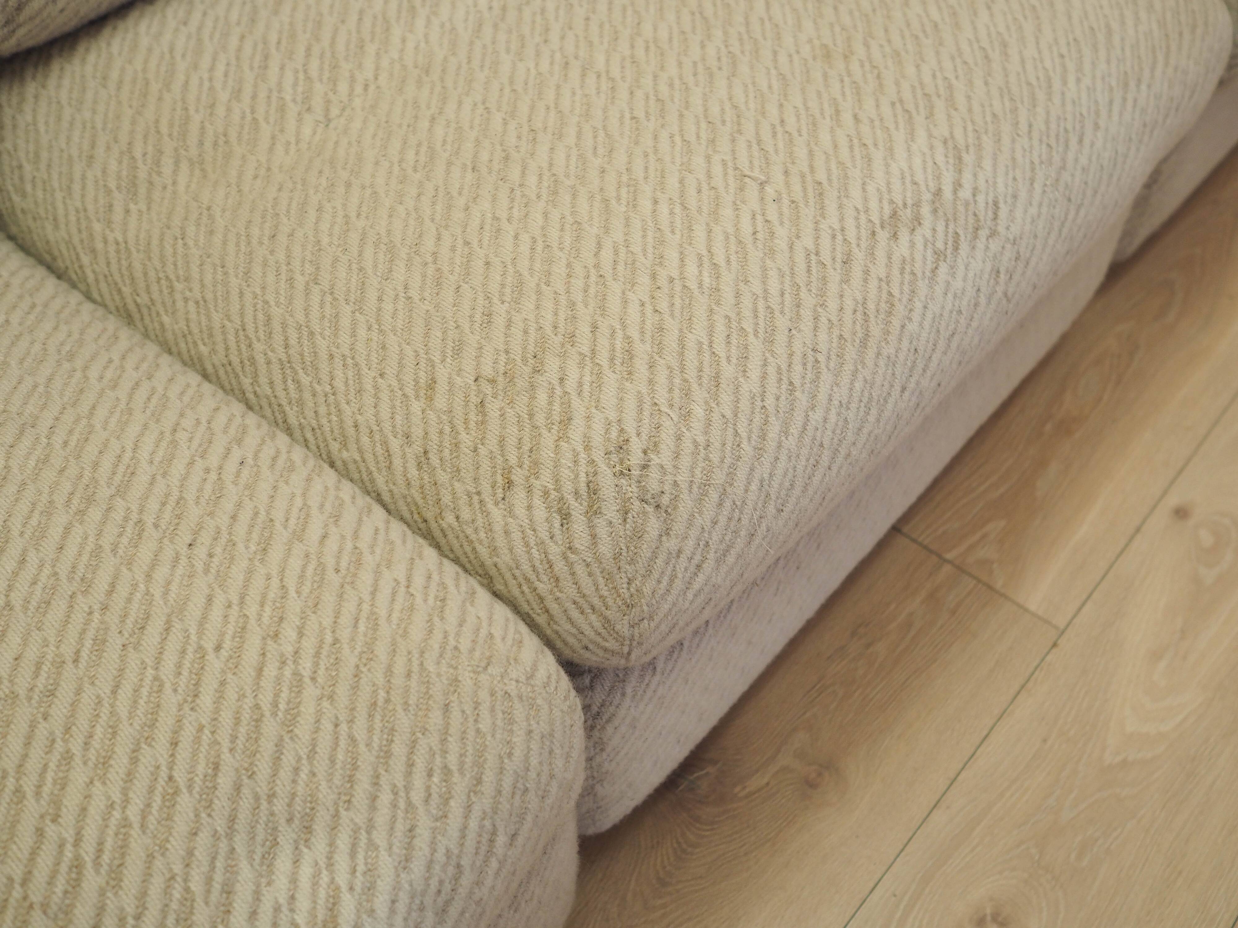 Kiitos modular sofa, Italian design, 1970s, designers: Titina Ammannati & G