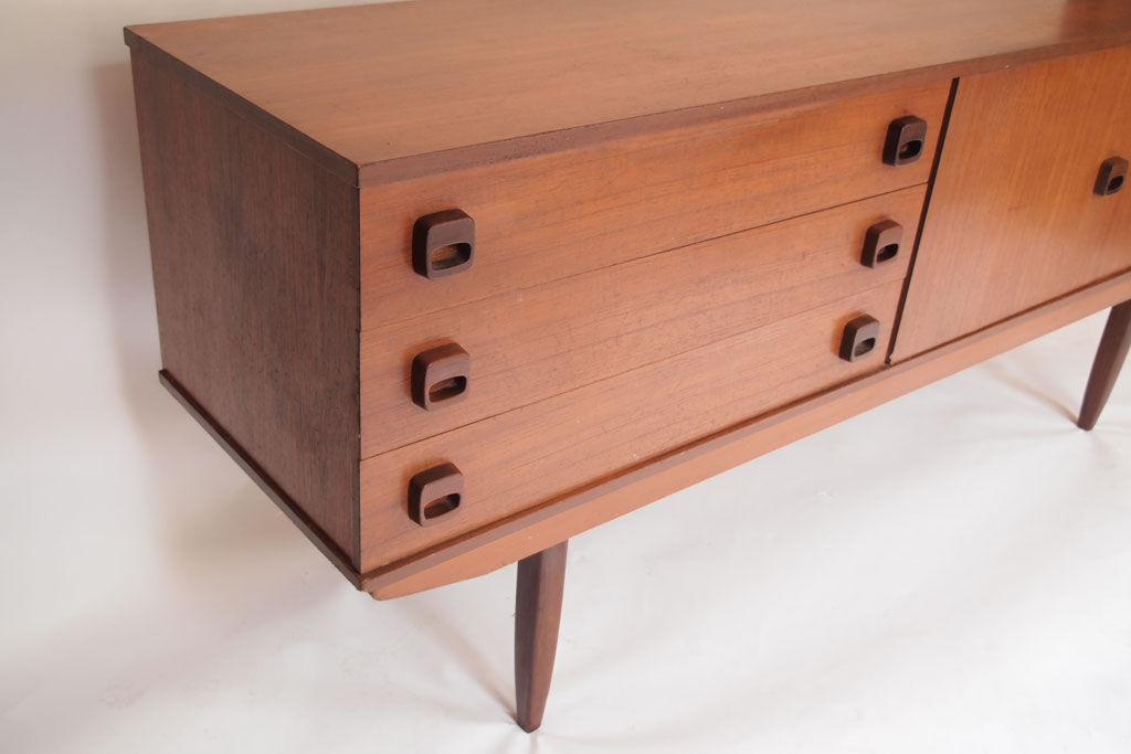 Sideboard scandinavian handles vintage 50s