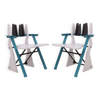 2 chaises postmodernes de style Memphis, années 1980