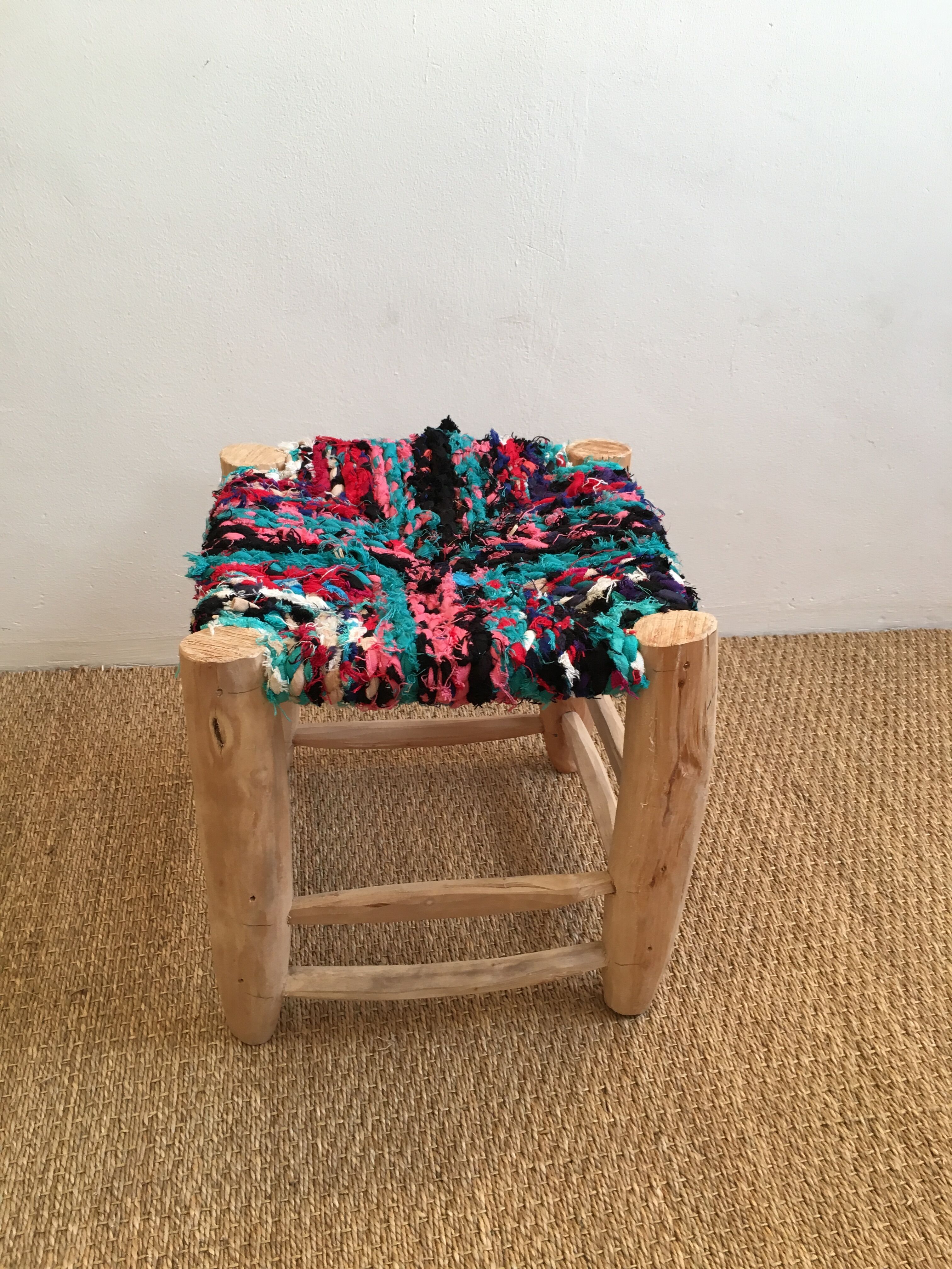 Stool Moroccan boucherouite colored
