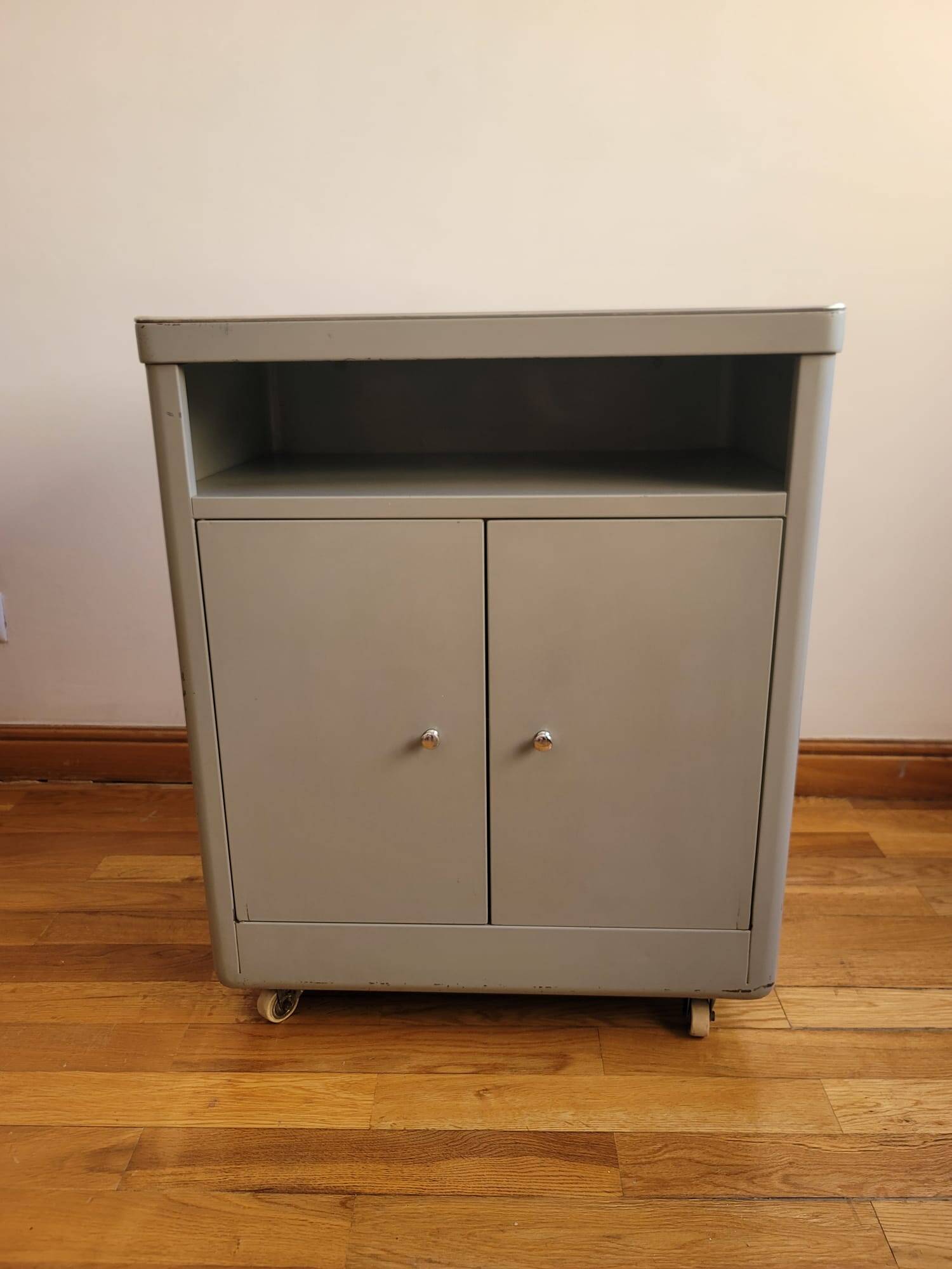 Vintage metal furniture on wheels SEEL, 1960s