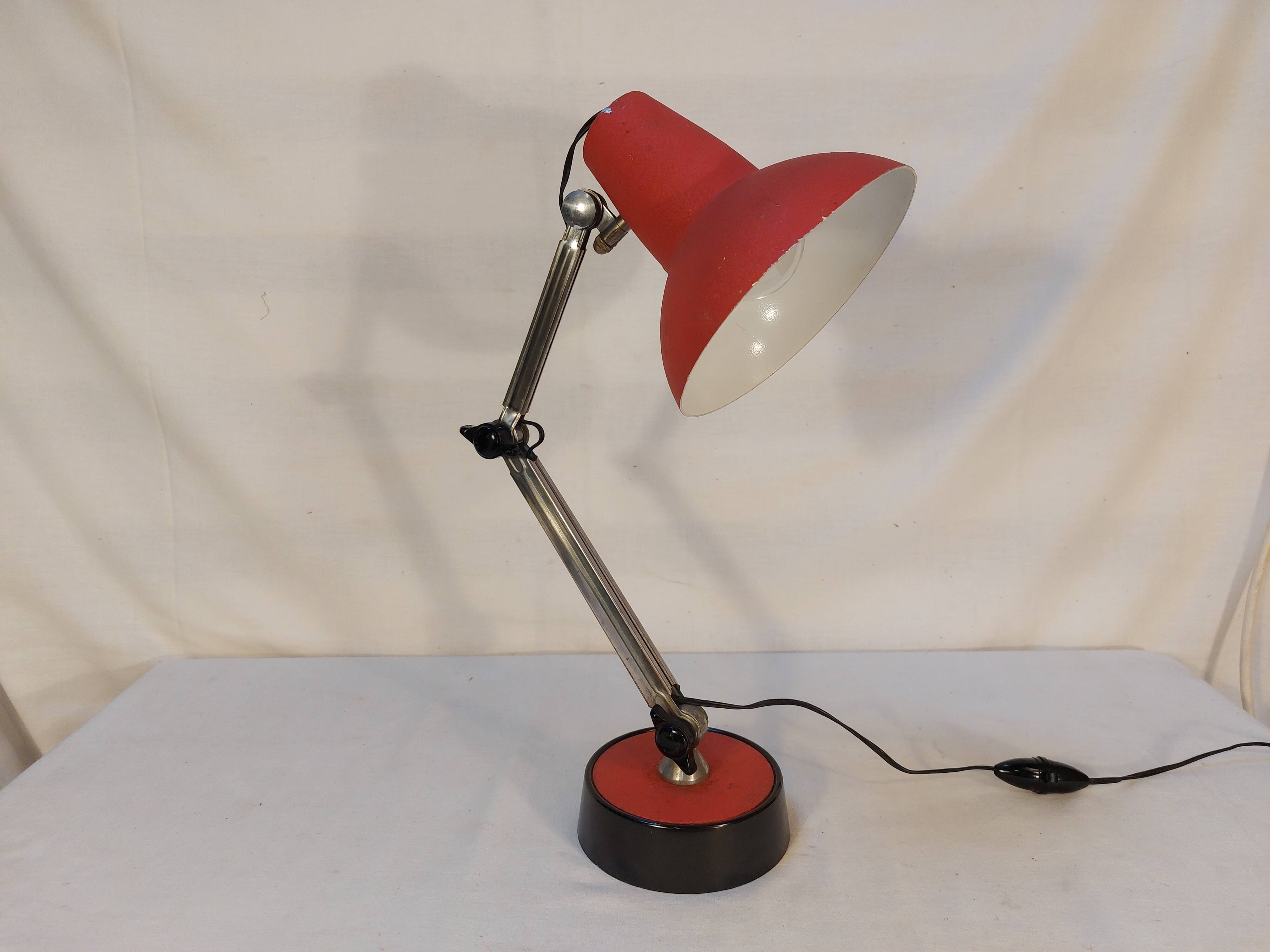 Vintage red articulated desk lamp - 70s/80s