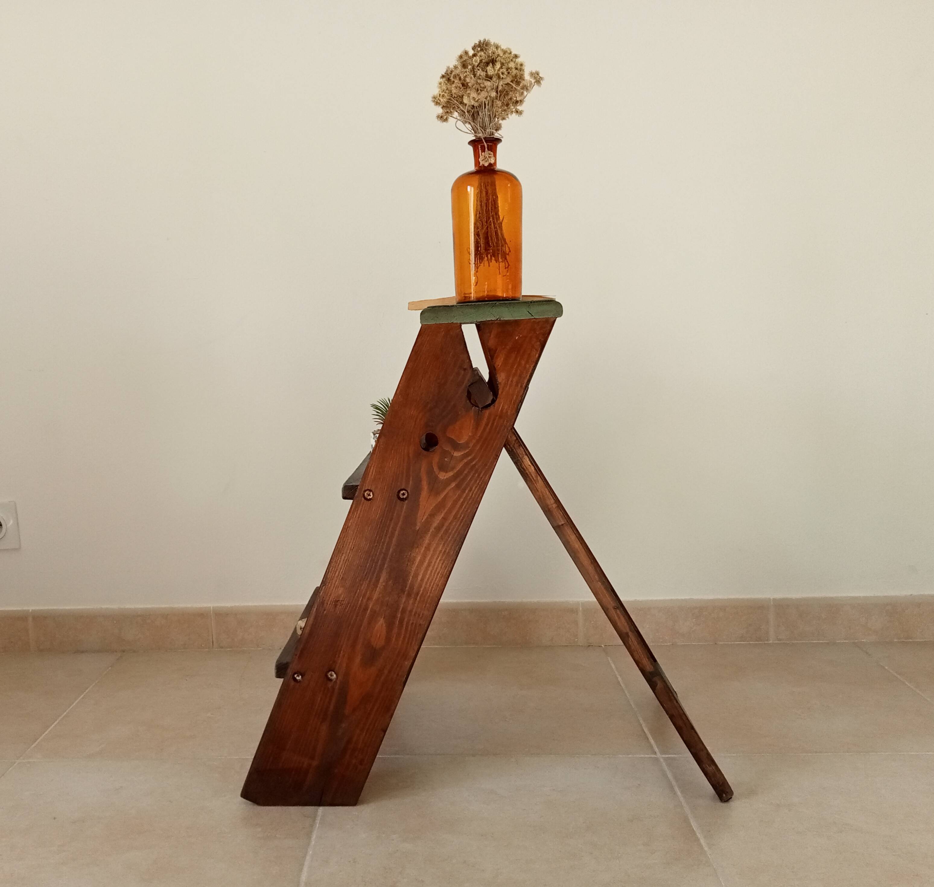 Vintage painter's stepladder