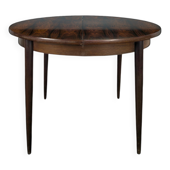 Danish dining table in rosewood