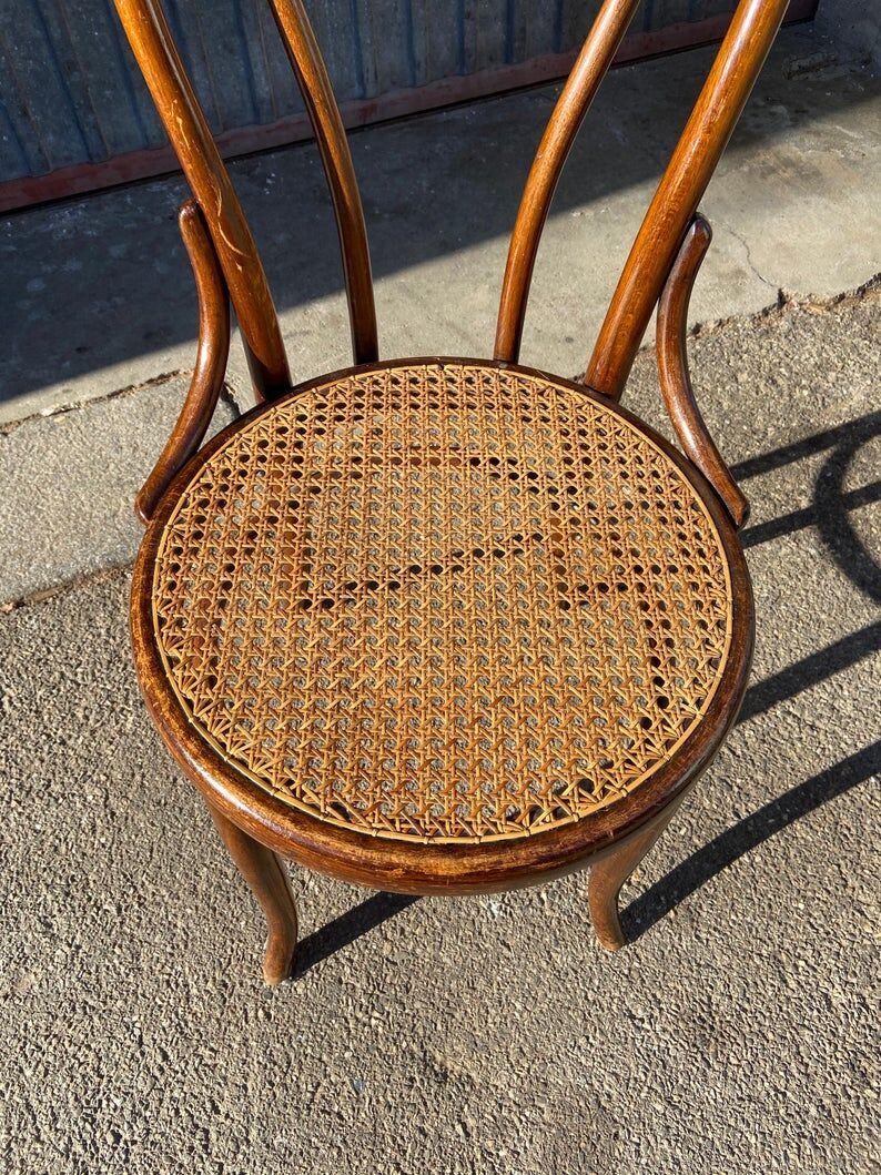 Thonet bistro chair 18