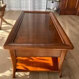 Rectangular mahogany coffee table with drawer
