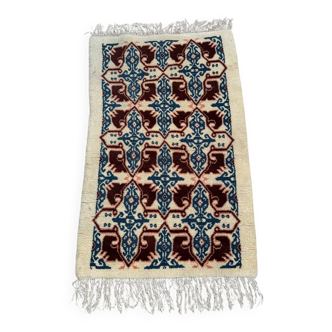 Tapis tunisien fait main