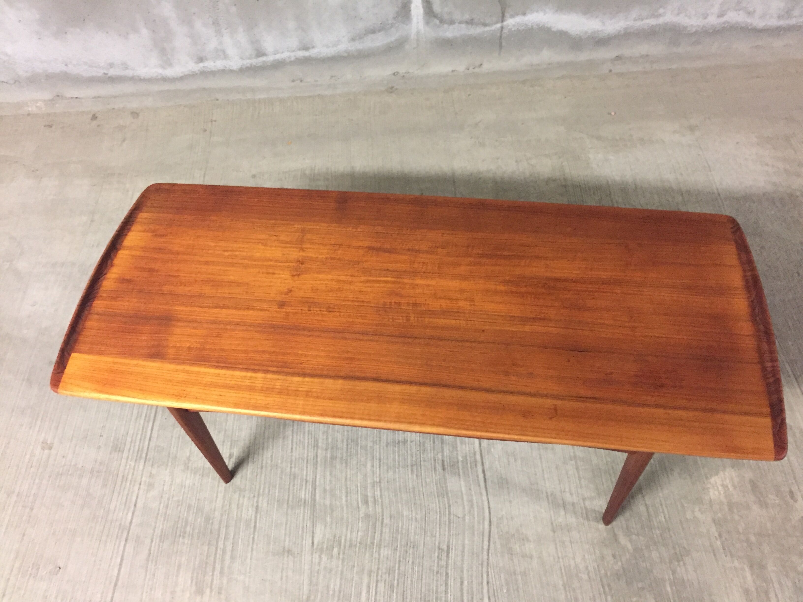 Scandinavian teak coffee table Kindt-Larsen - 1950 s