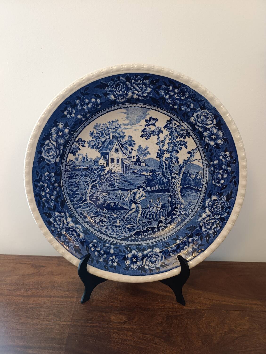 Large round, shallow Villeroy & Boch Rusticana dish - Blue