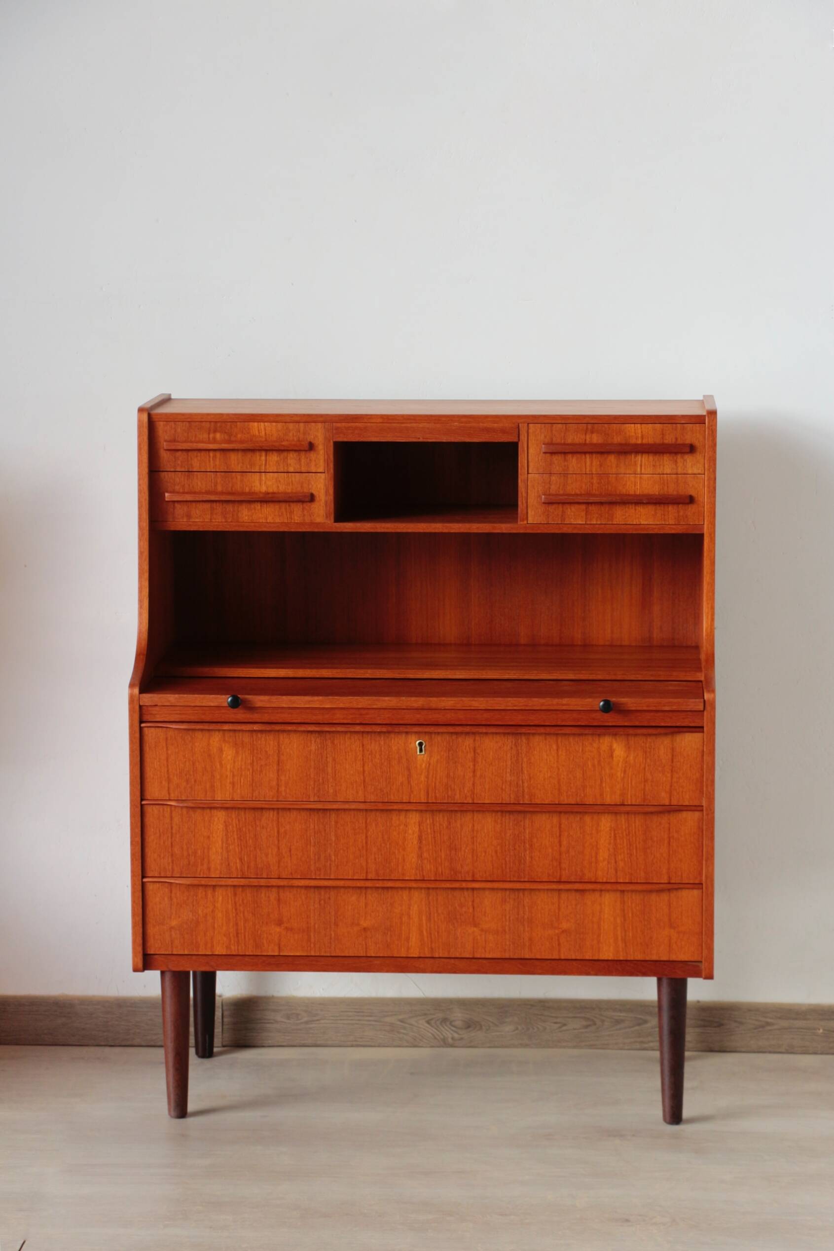 Secrétaire en teck de Royal Board – Suède – Années 1960