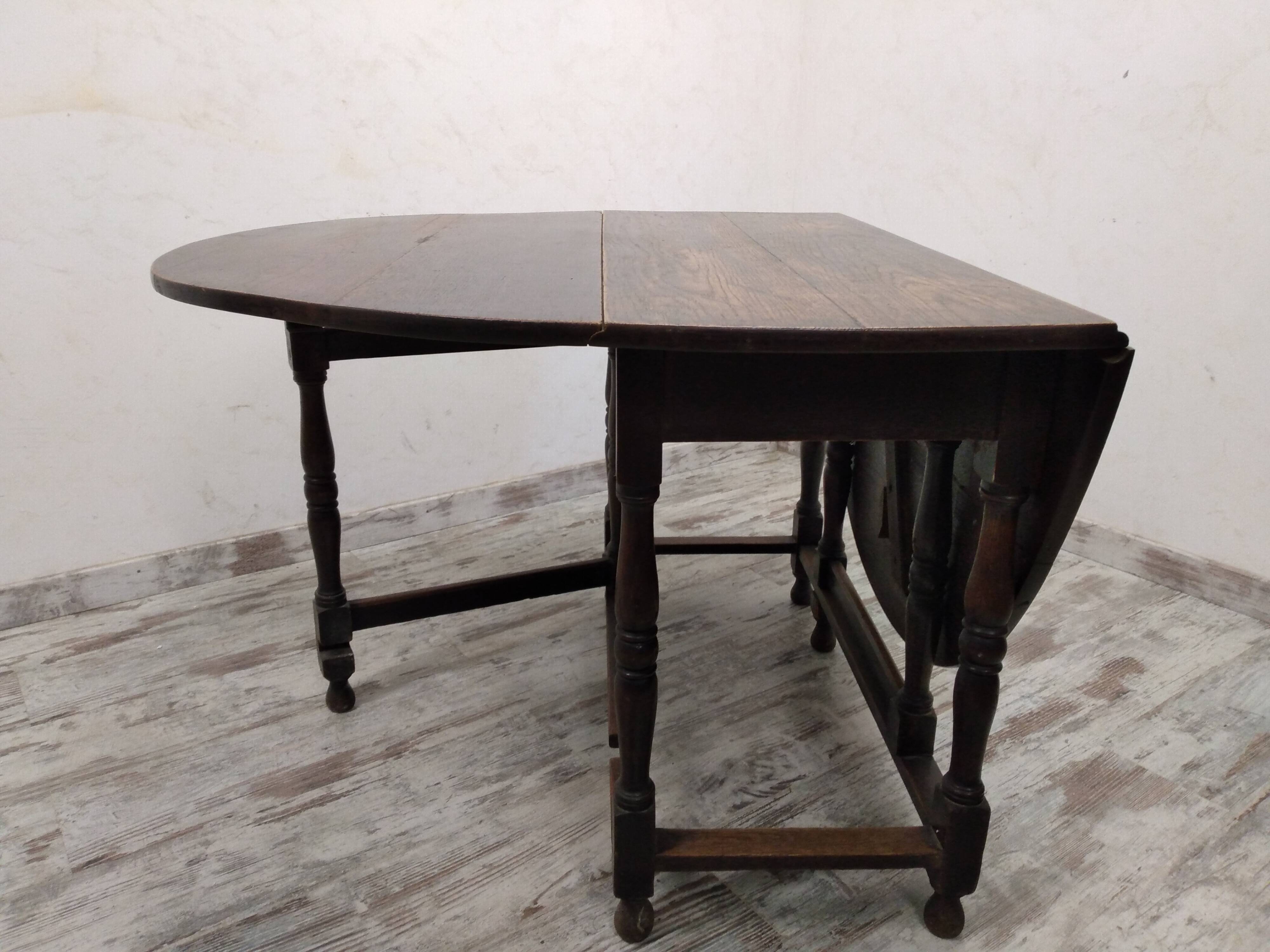 Table à rabats ancienne