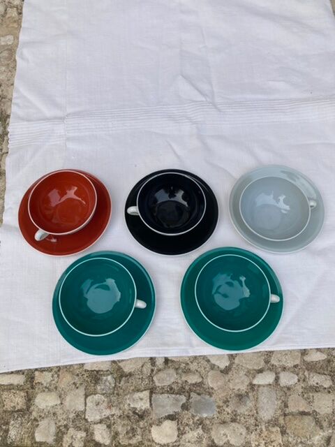 Porcelain cups 50s/60s