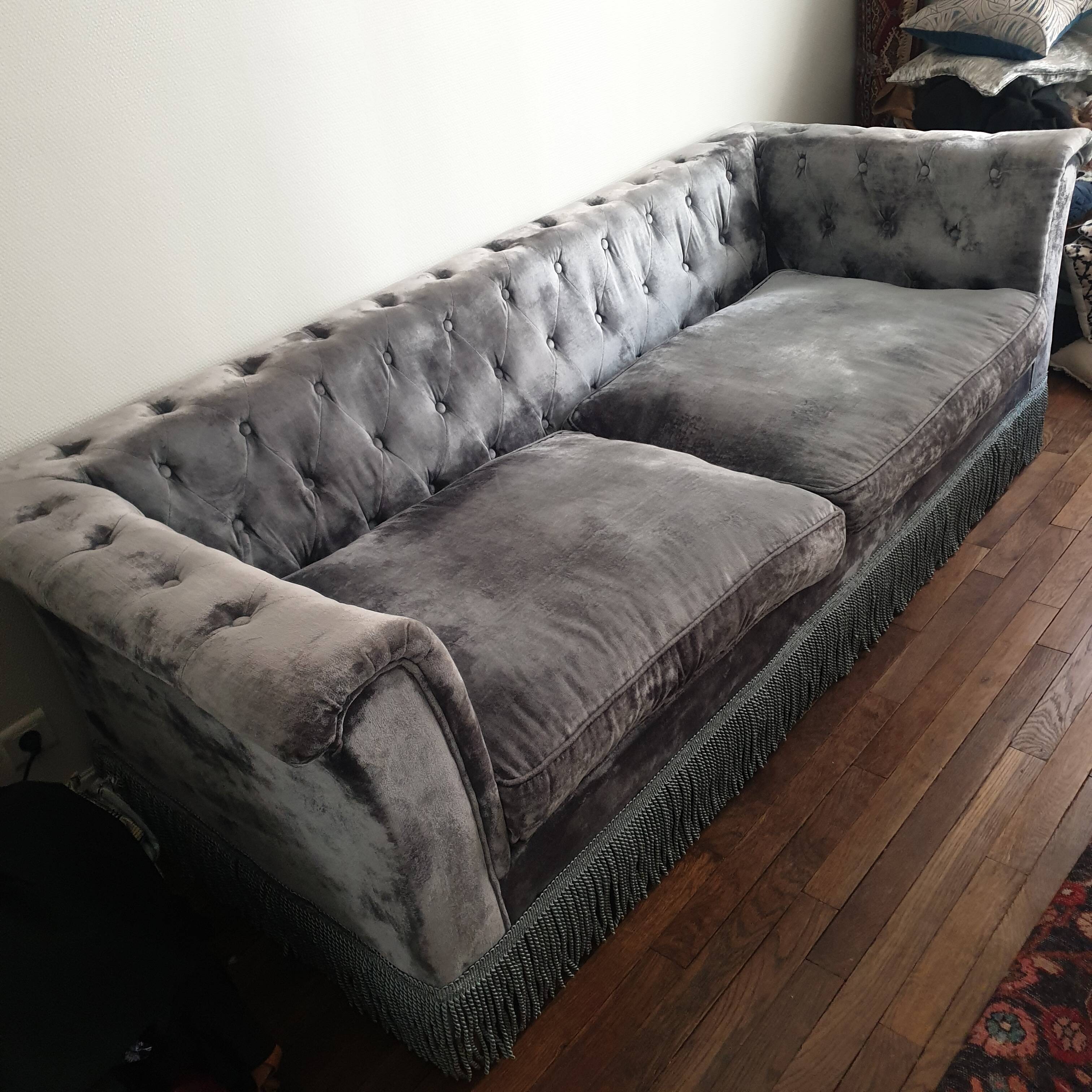 Canapé style Chesterfield vintage bleu gris velours