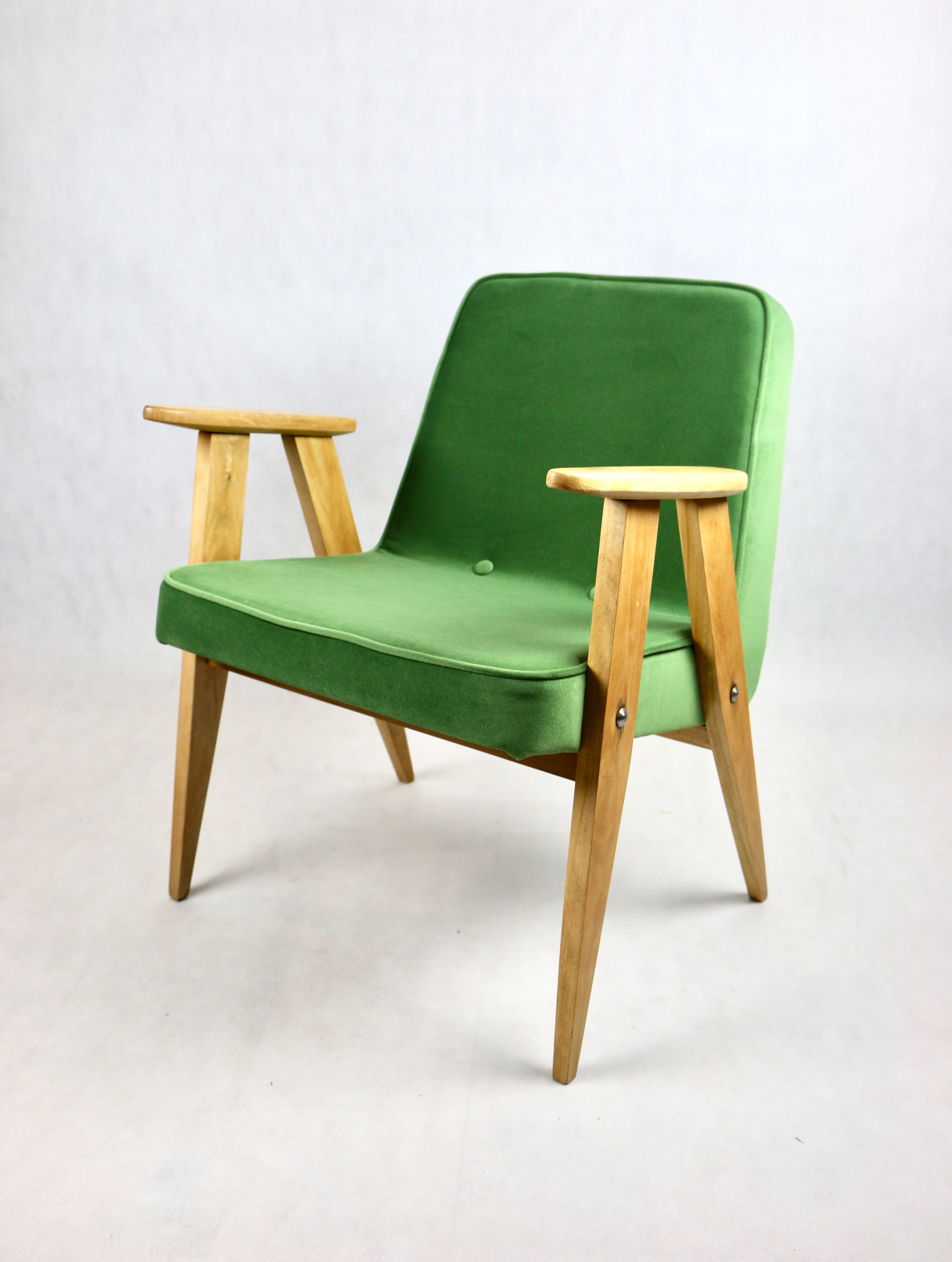 Light green velvet 366 lounge chair by Józef Chierowski, 1970s