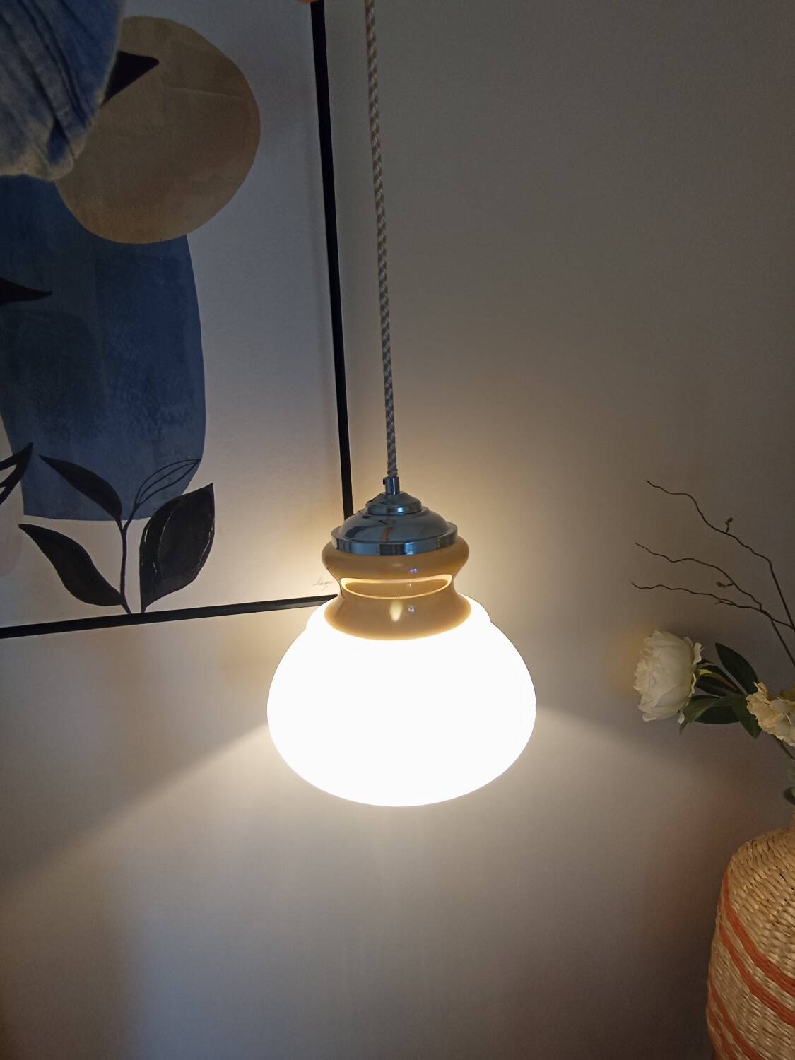 Honey cream opaline pendant light with chrome finish