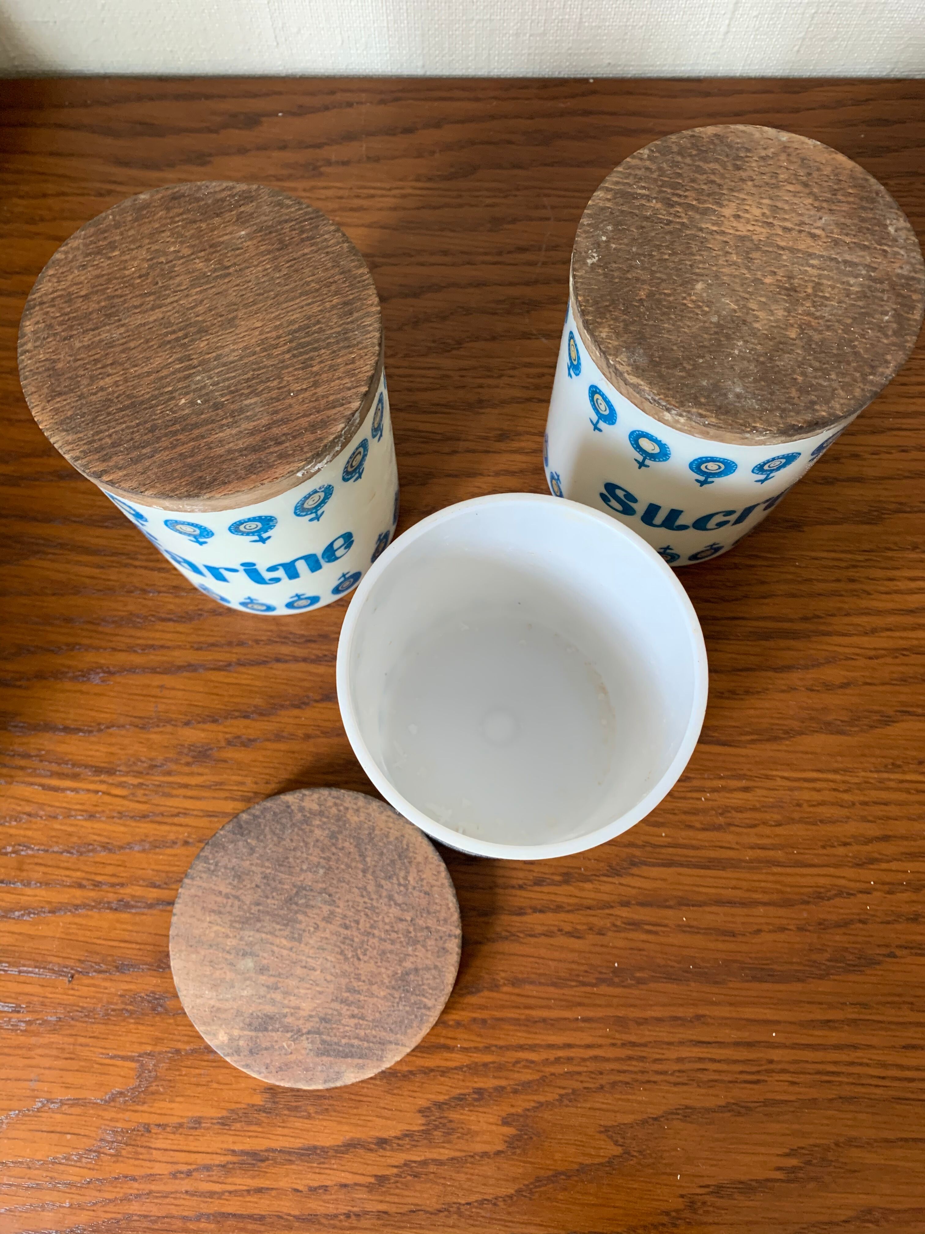 Grosfillex vintage condiment pots