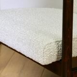 Fauteuil GFM-142, design Edmund Homa des années 70, boucle blanc ivoire - 2 pièces disponibles - bois foncé