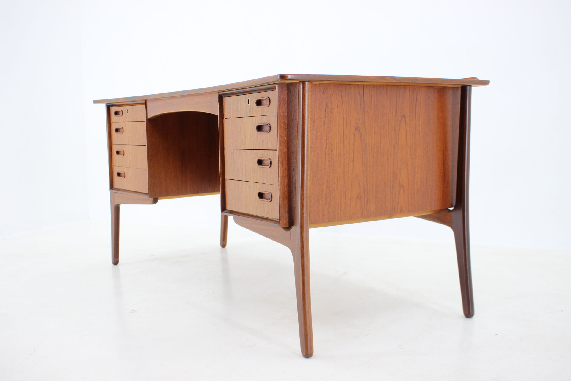 1960s Svend Åge Madsen Teak Writing Desk for H.P. Hansen, Denmark-