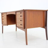 1960s Svend Åge Madsen Teak Writing Desk for H.P. Hansen, Denmark-