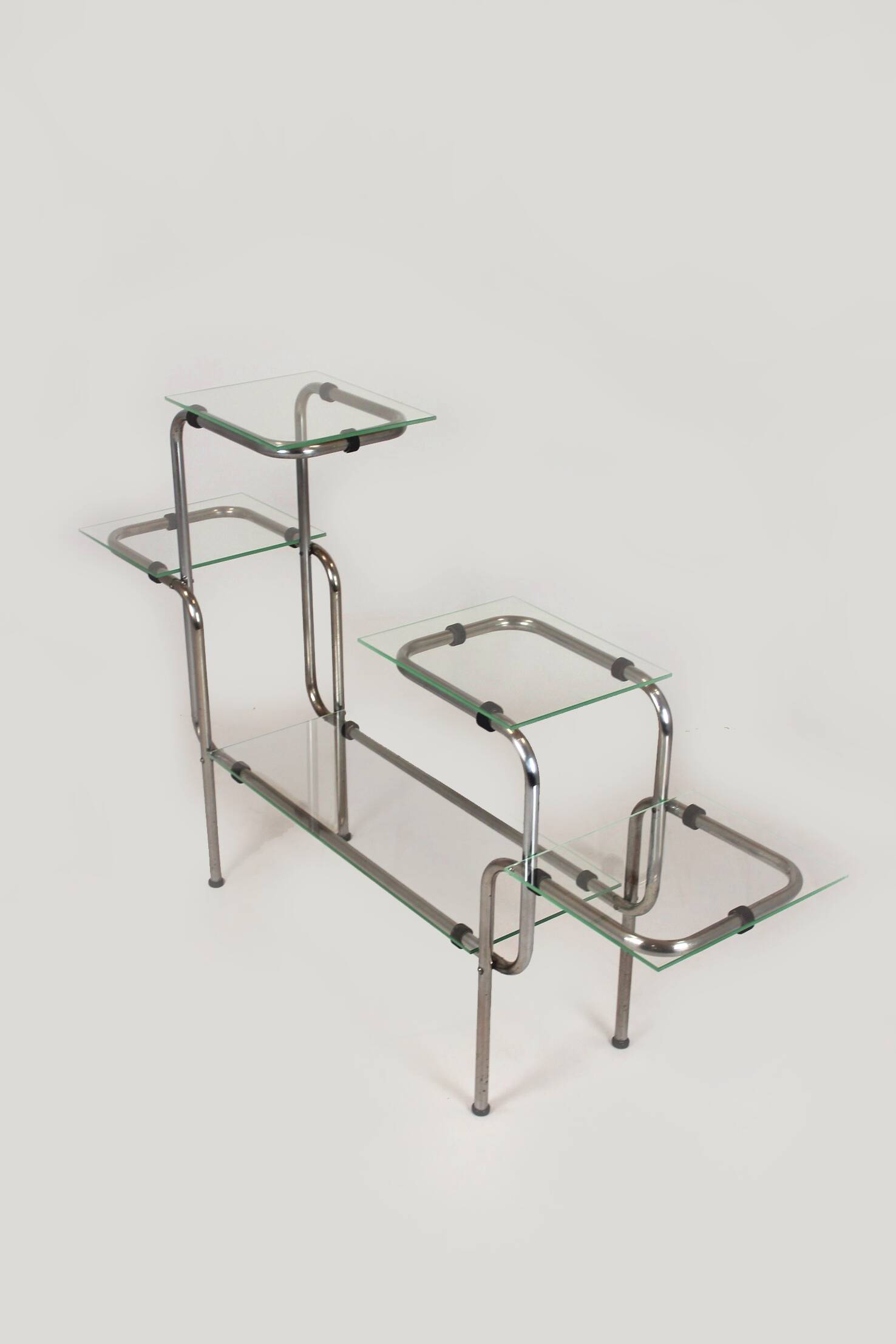 Large Bauhaus Functionalist Plant Stand in Chromed Steel and Glass, Former