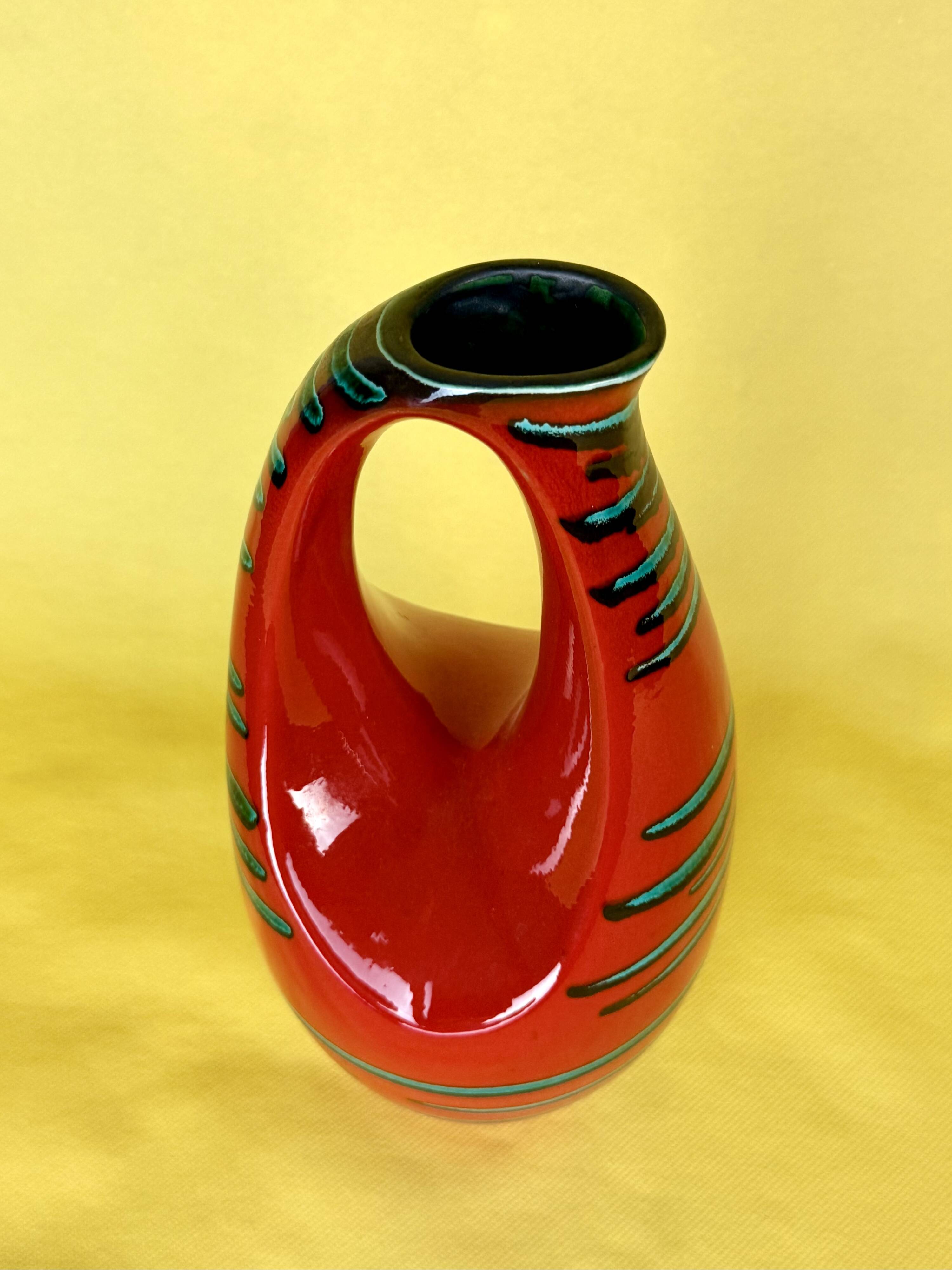 Vase or carafe St Clément
