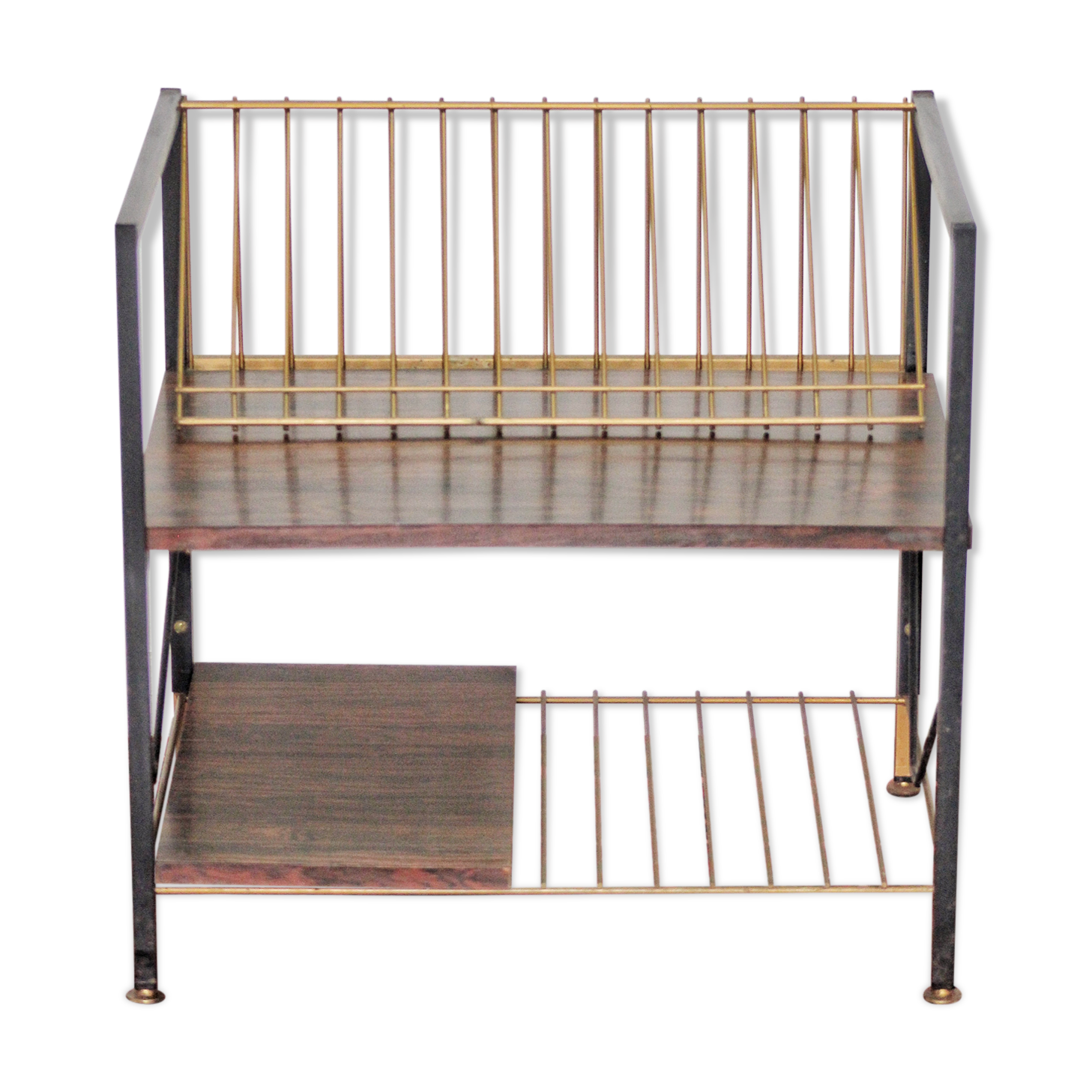 Extra furniture range newspapers/library