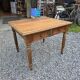 Bureau ancien en pitchpin