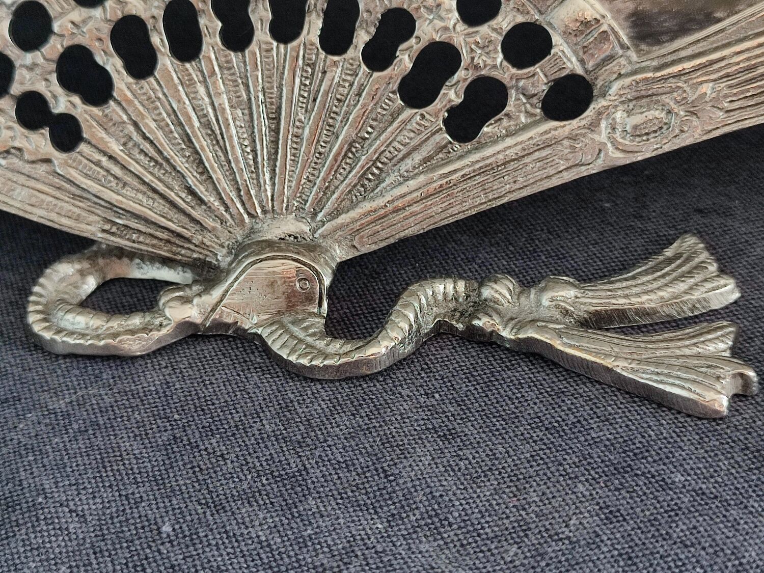 Table mirror vintage engraved glass fan