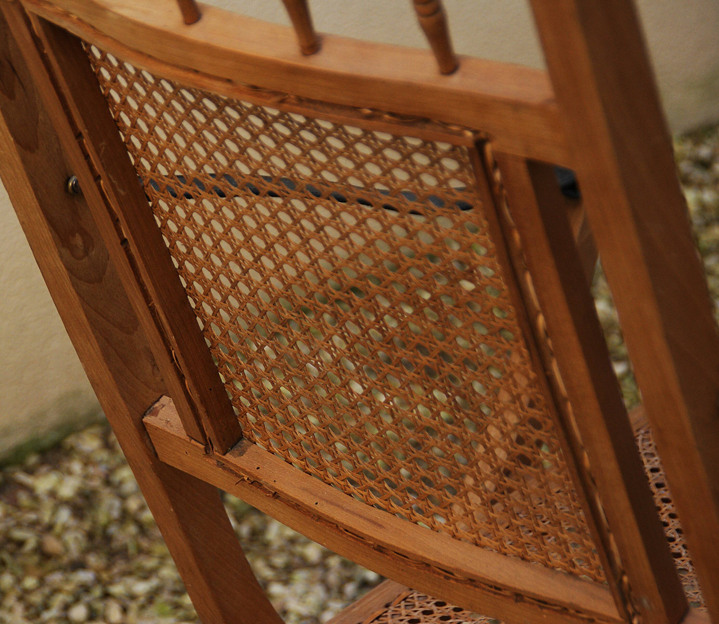 19th-century caned chaise longue in colonial style