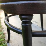 Fauteuil nr 4 produit par Kohn