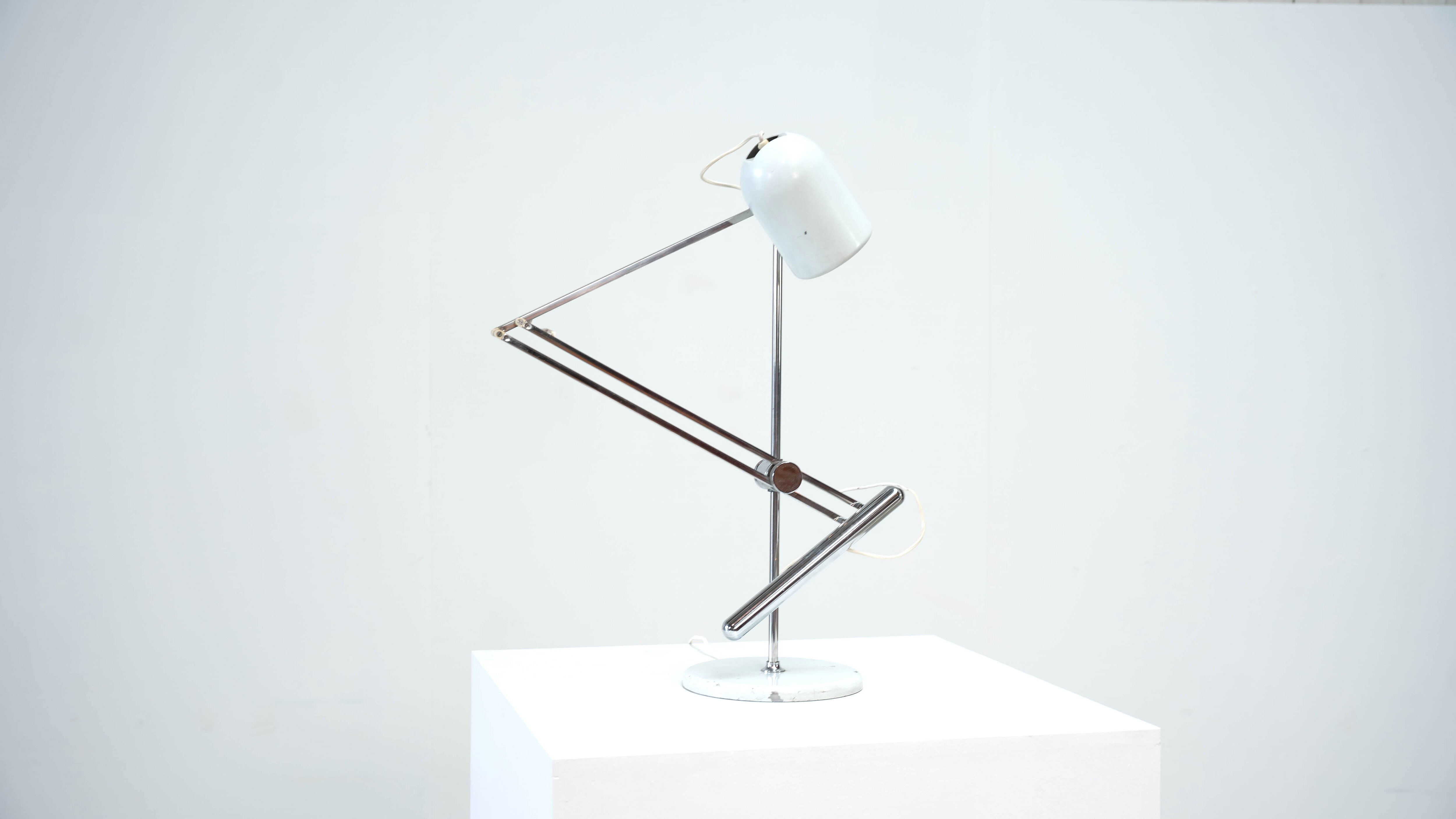 Sculptural Italian lamp by Reggiani
