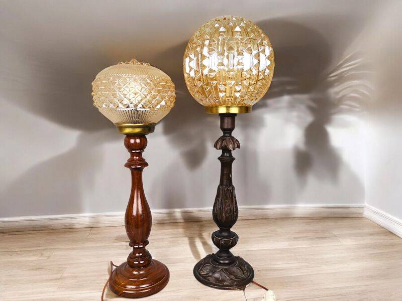 Pair of portugese wooden lamp