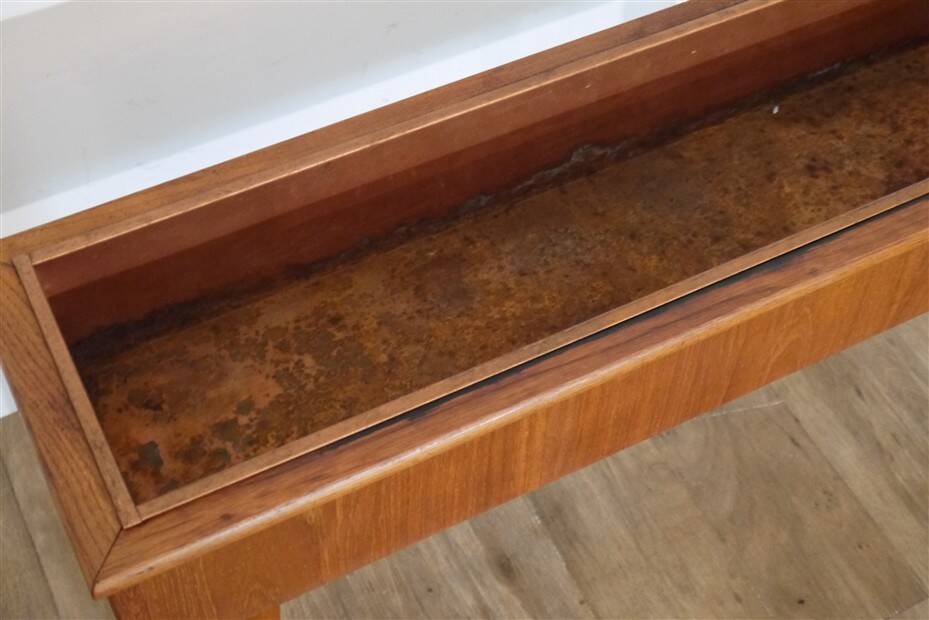 Scandinavian planter in teak and copper 1960