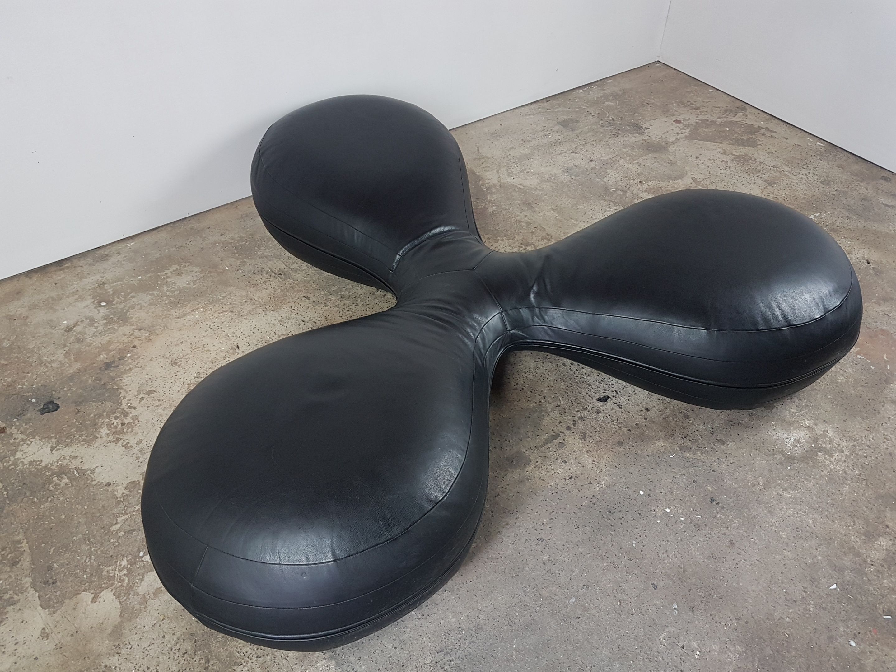 Leather pouf by Lowie Vermeersch and Design Agency KVD for Durlet