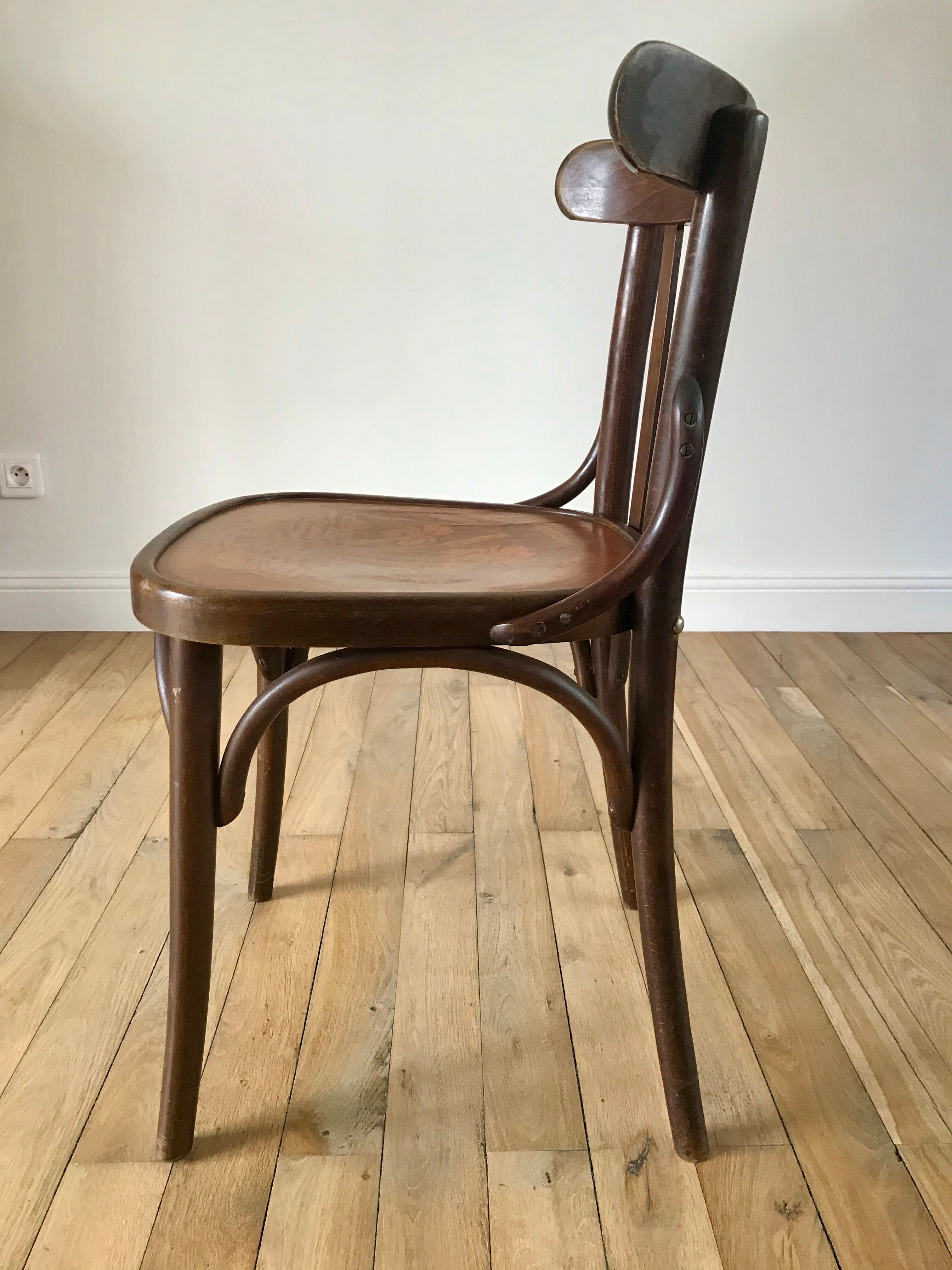 Curved wooden bistro chair 40s 50s