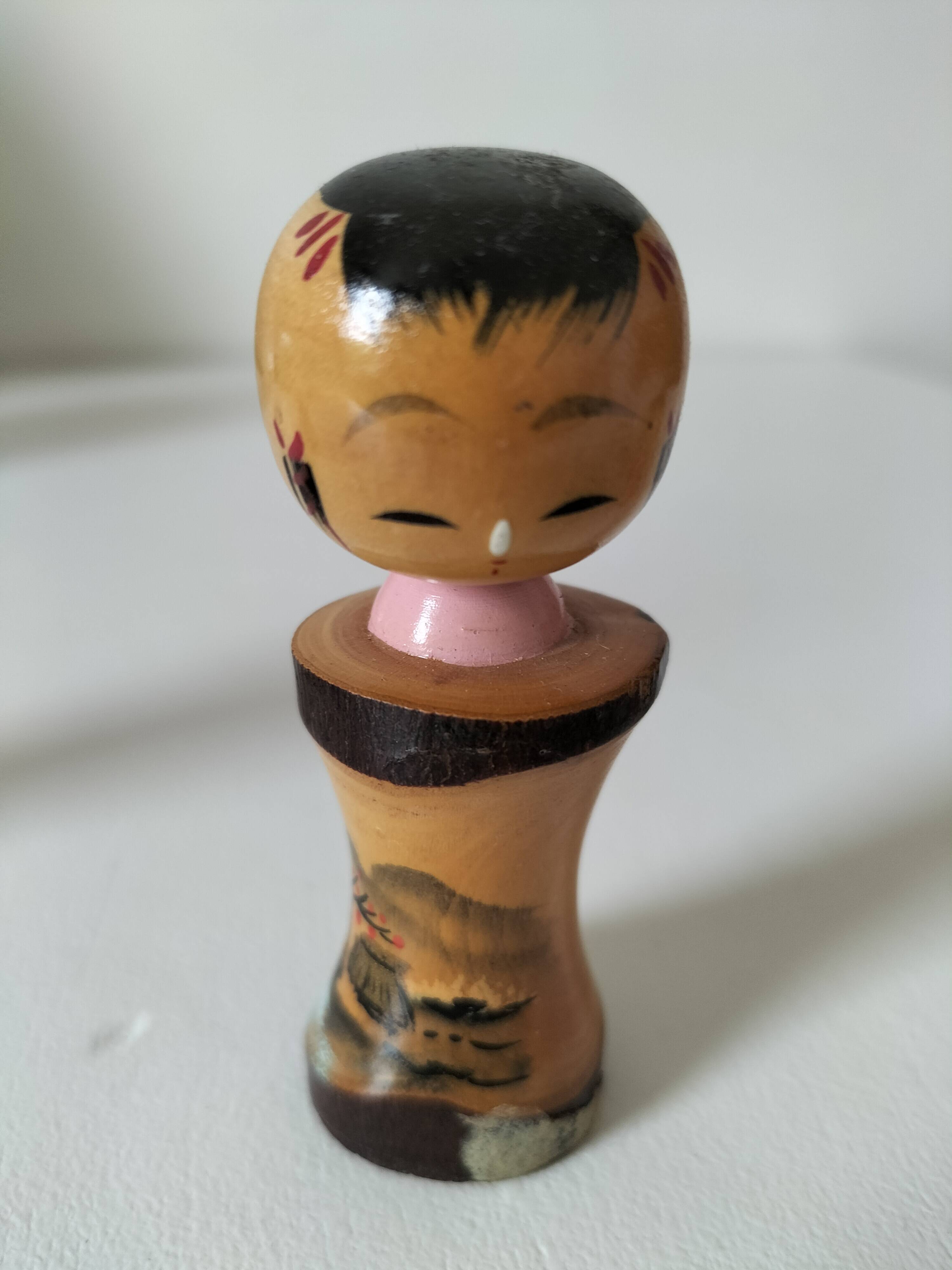 Kokeshi doll set