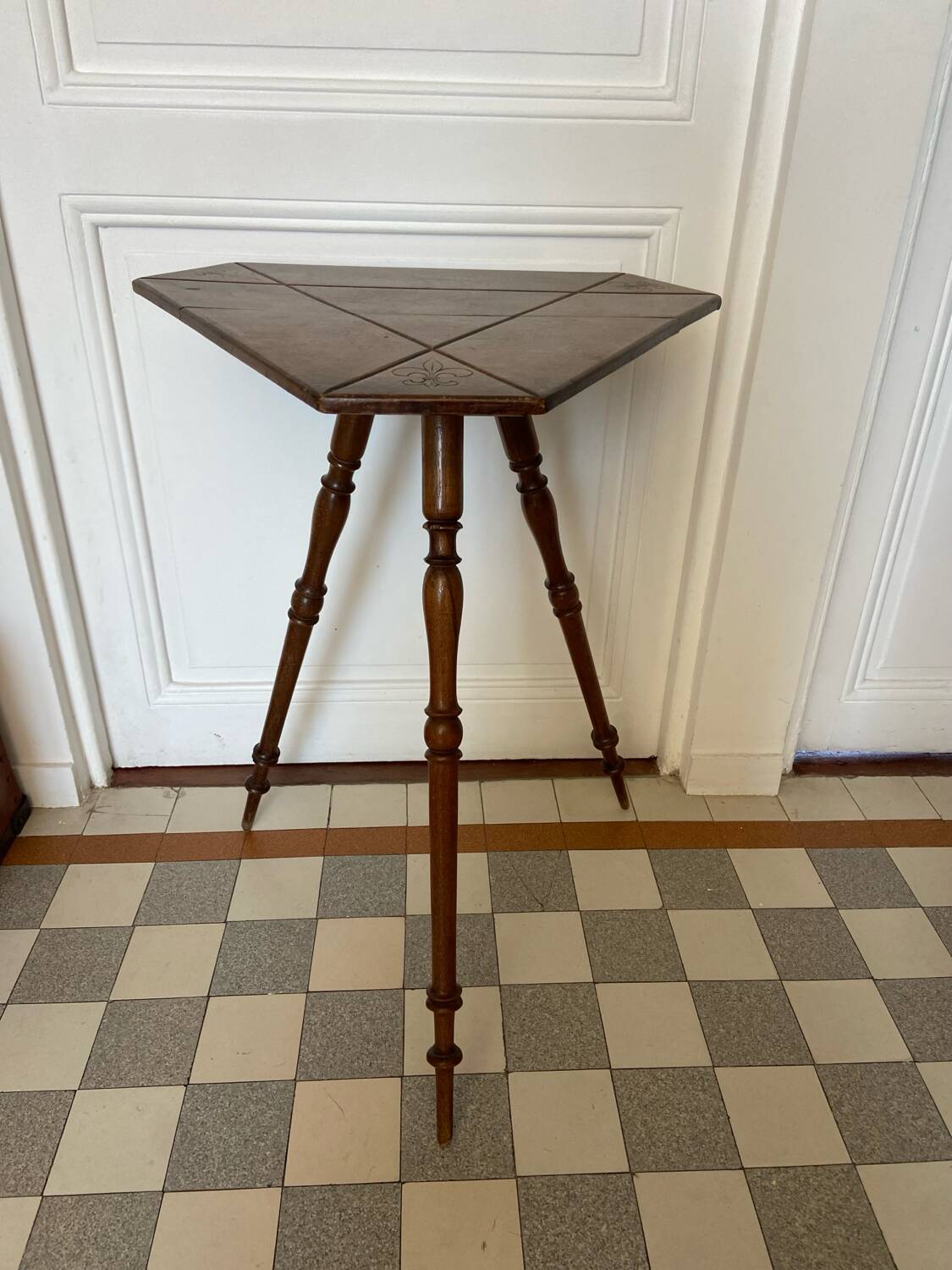 Old tripod side table