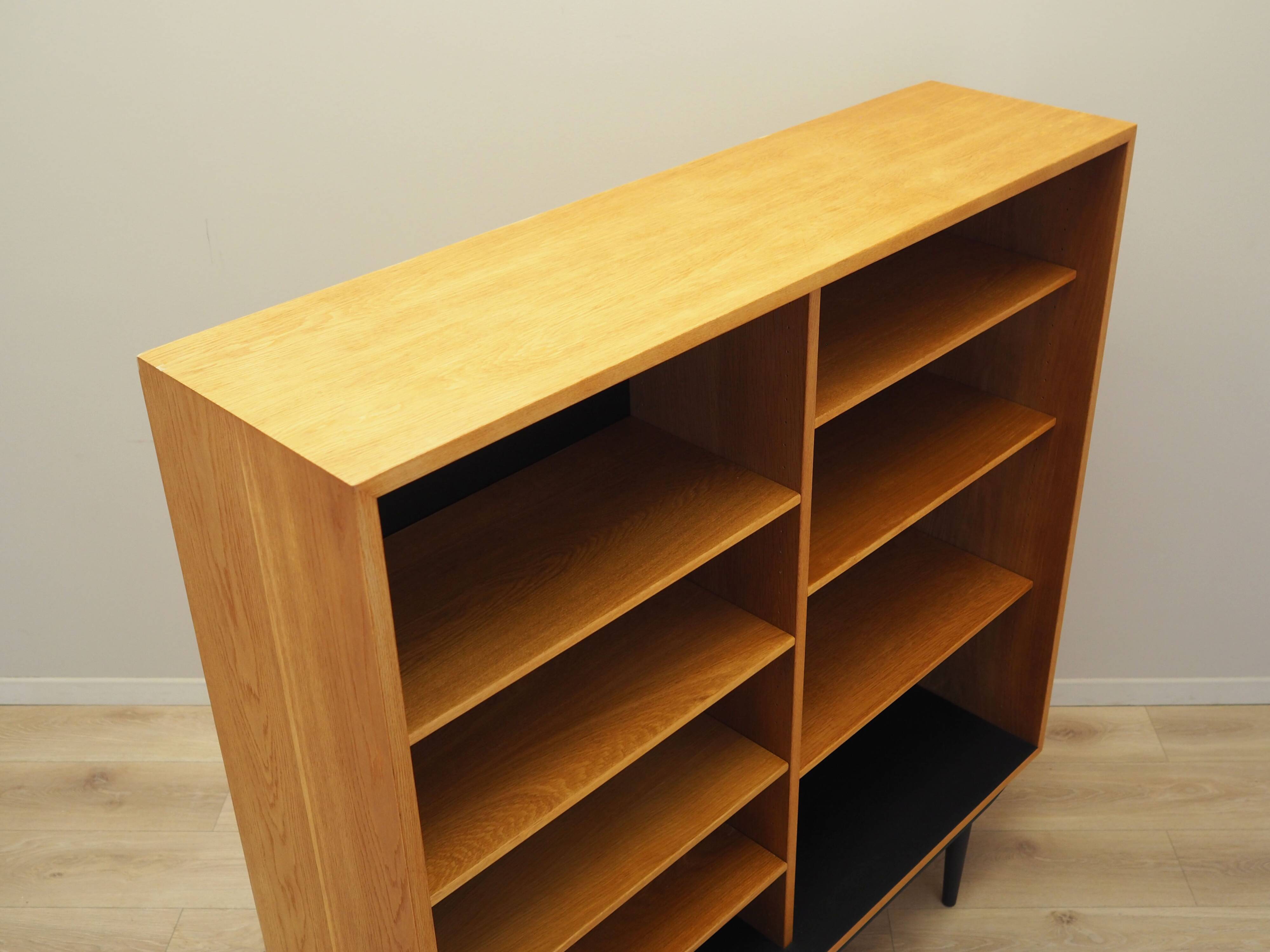 Ash bookcase, Scandinavian design, 1960s, designer: Børge Mogensen, manufac