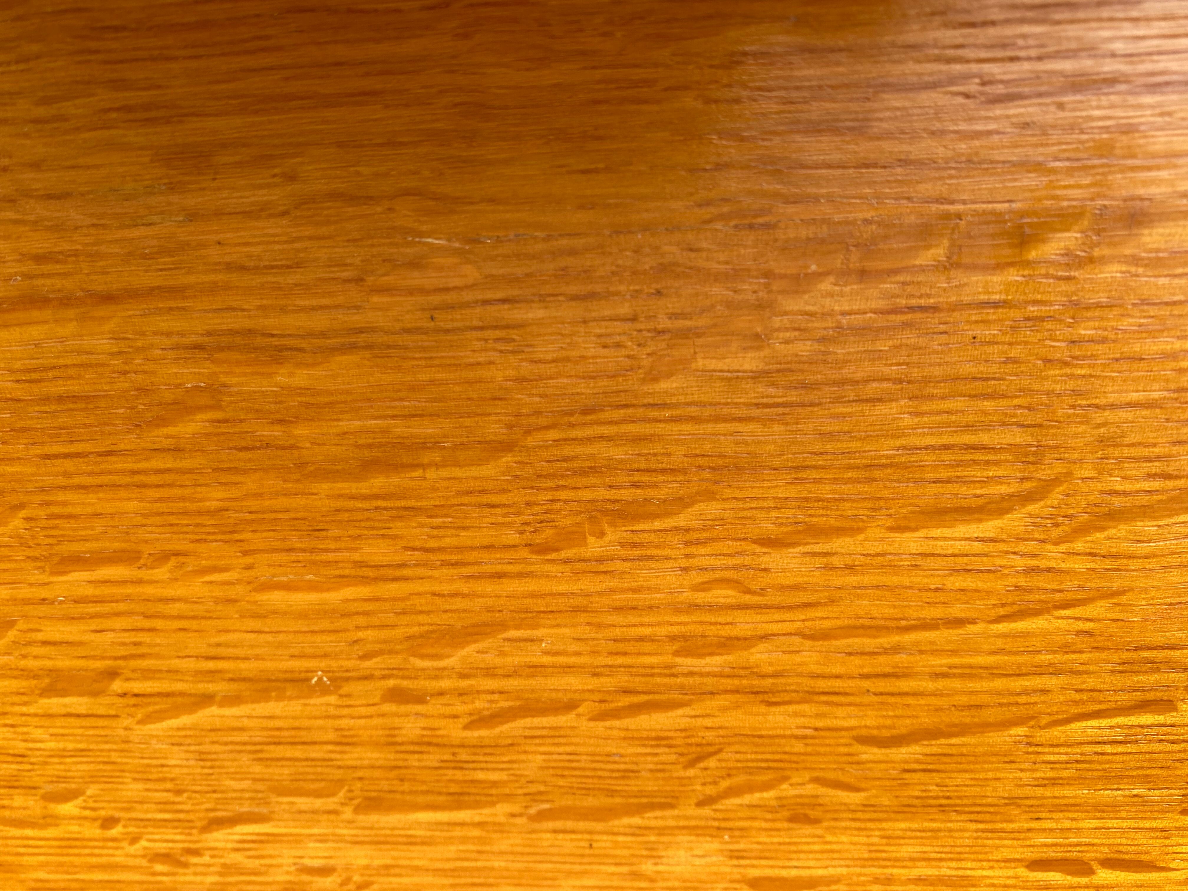 Vintage 2-door sideboard