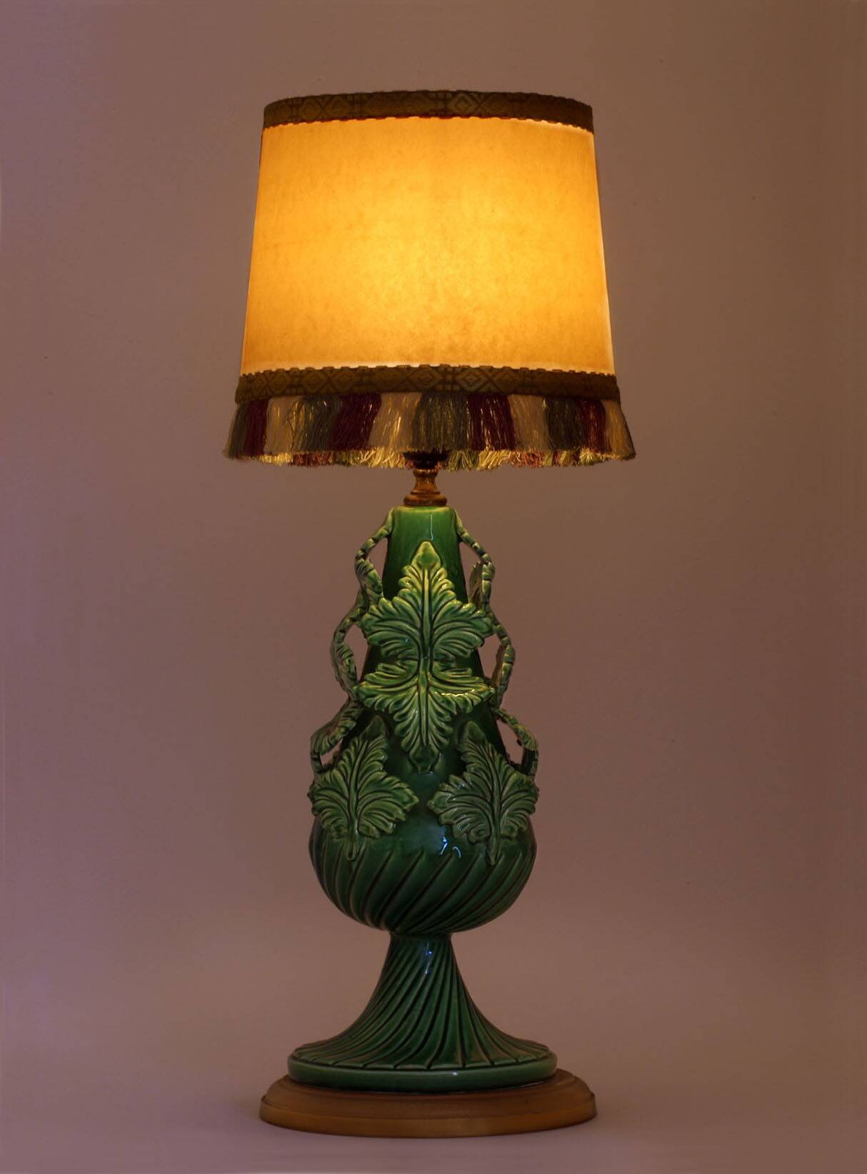 Green lamp from Manises