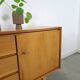 Mid-century notenhout fineer dressoir met 3 lades