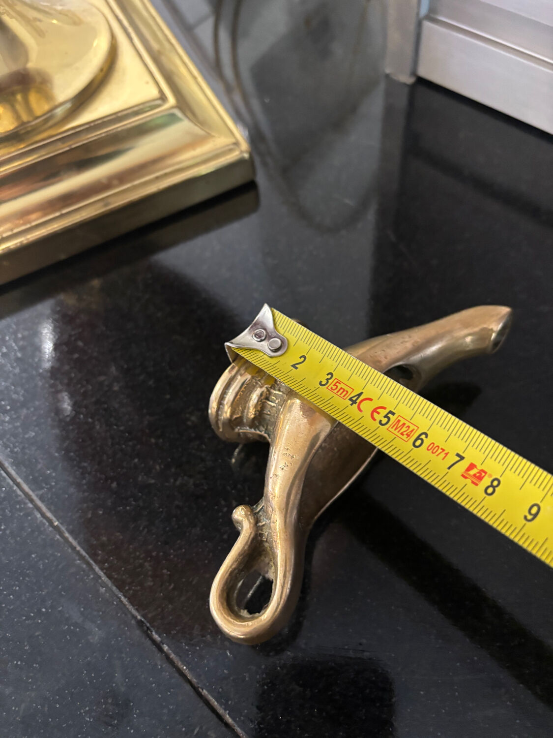 Brass catch-all / ashtray – vintage Aladdin lamp shape