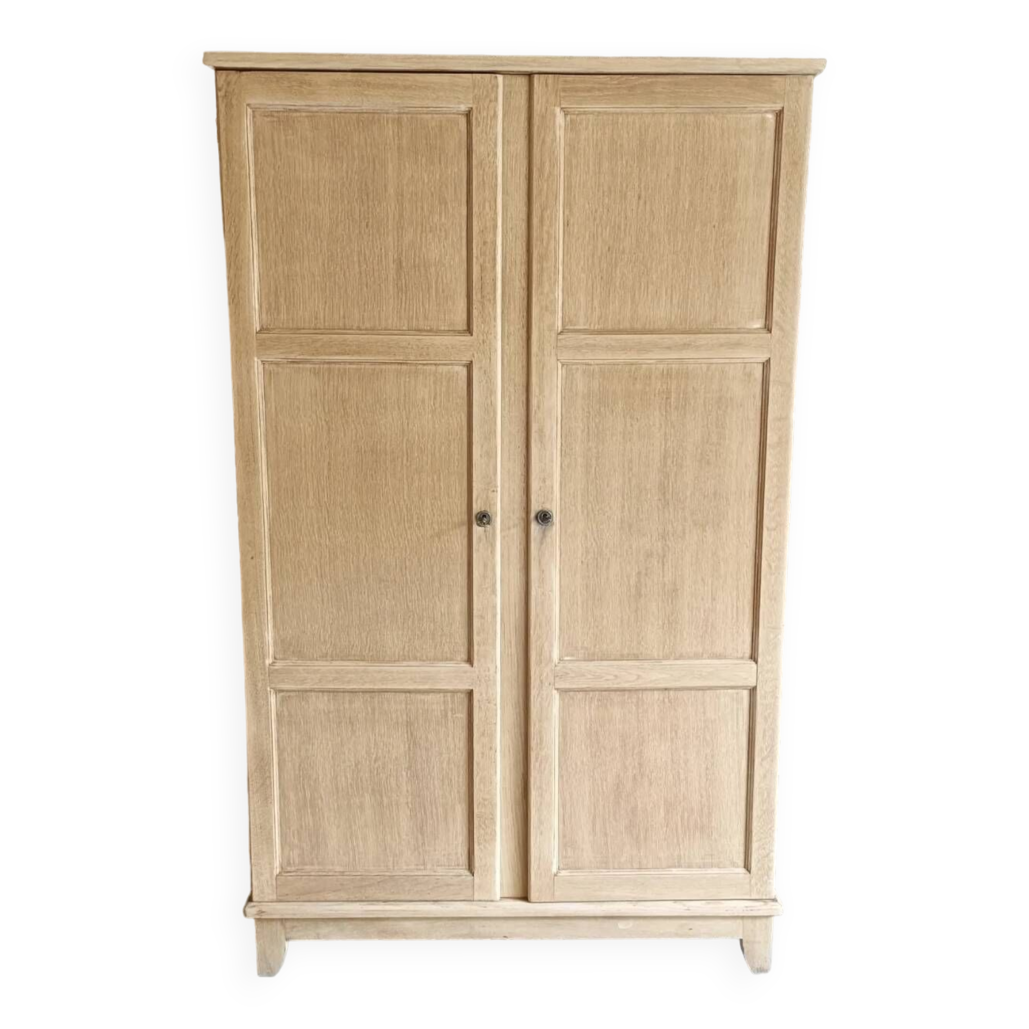 Parisian school wardrobe