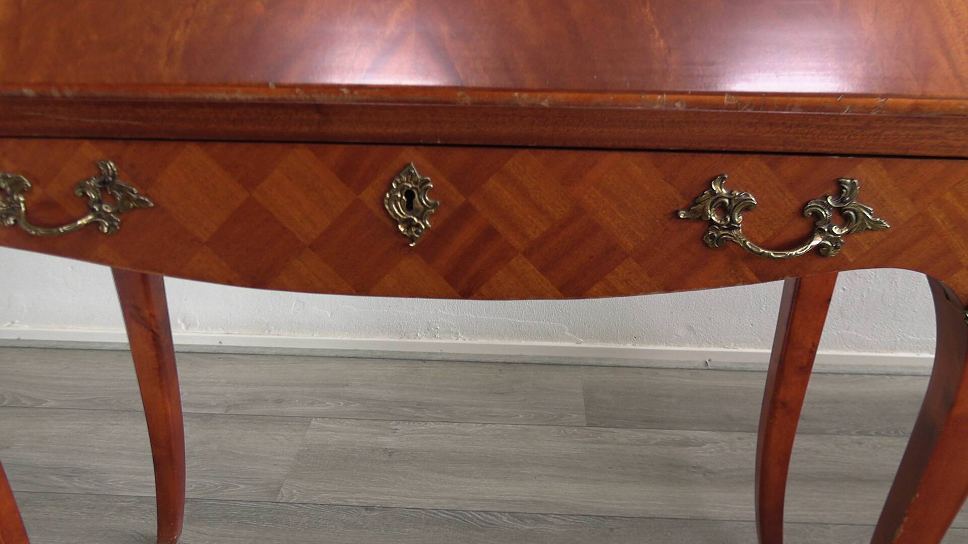 Bureau style Louis XV