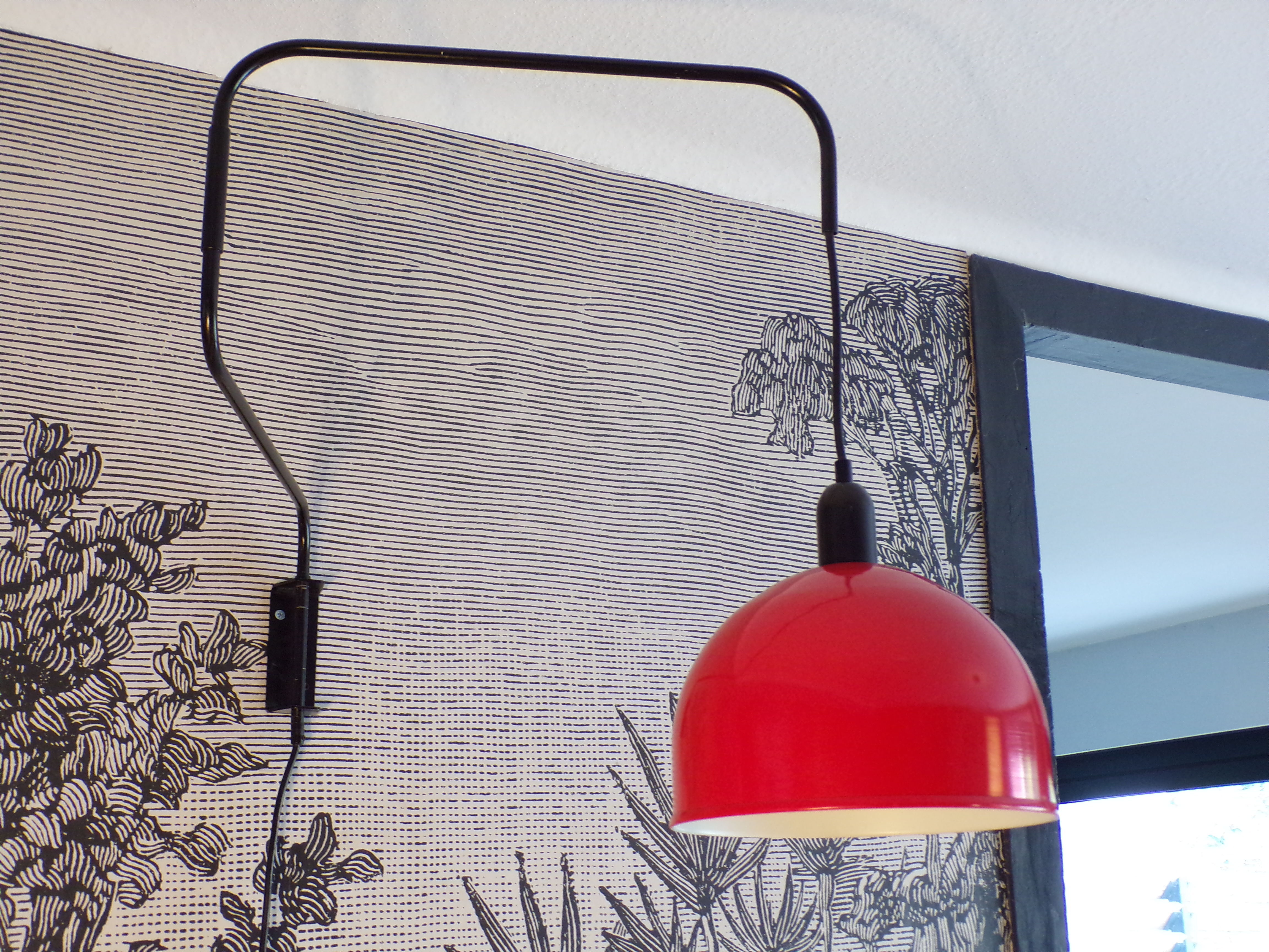 Articulated stem wall lamp Egoluce 1970