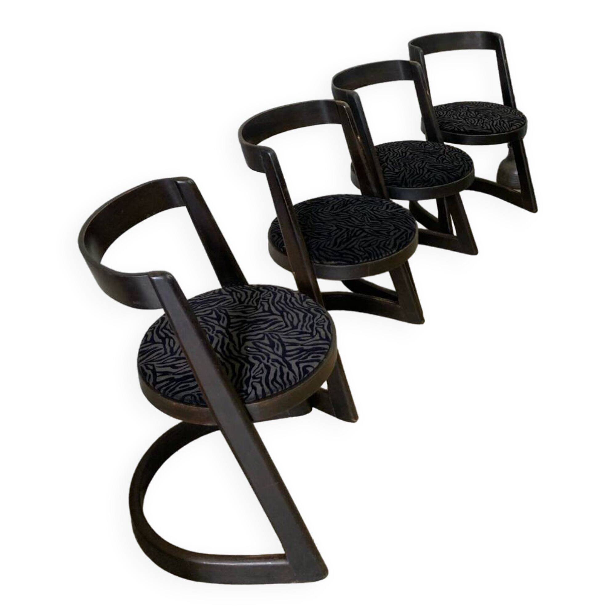 Set of 4 Halfa Baumann chairs
