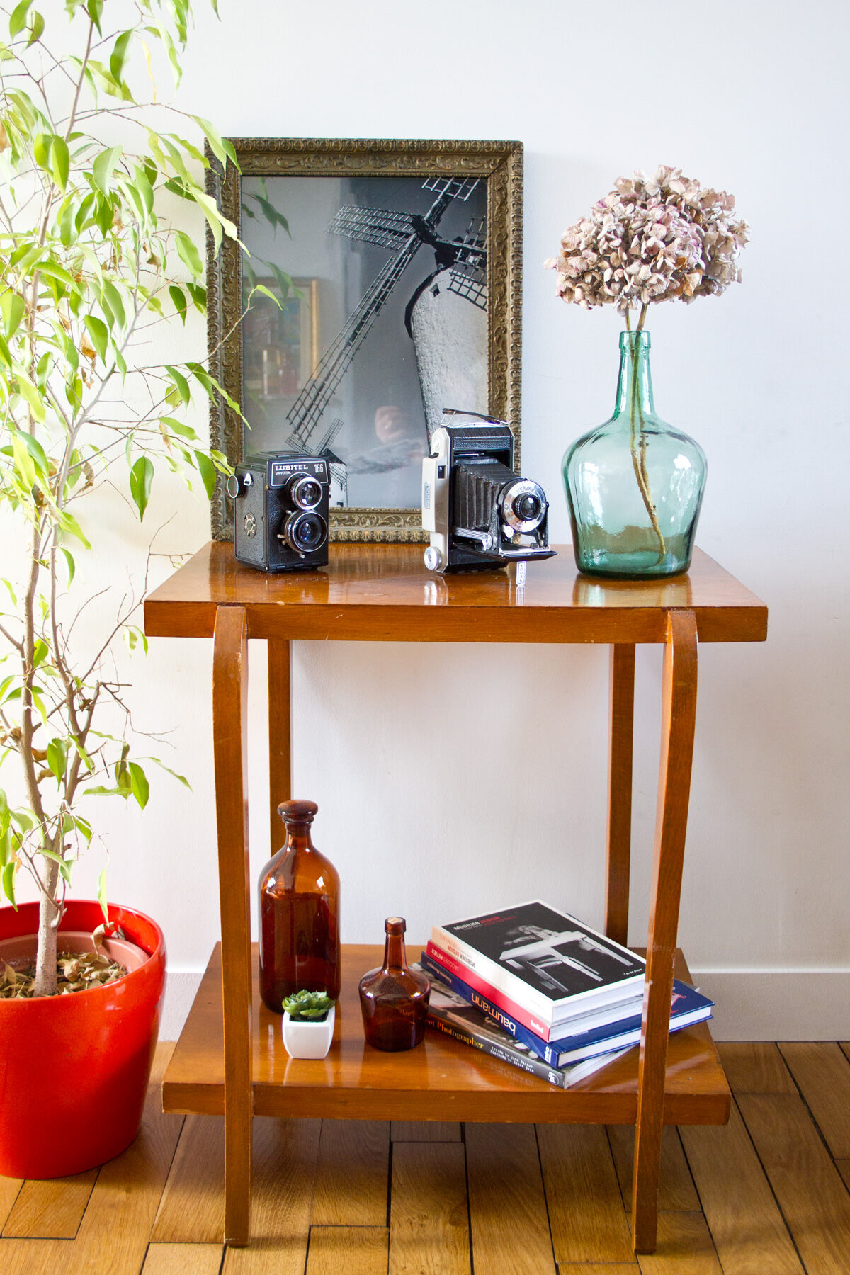 Side table, serving, double console