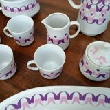Alfoldi porcelain coffee service and serving dishes, 14 pieces, circa 1970.